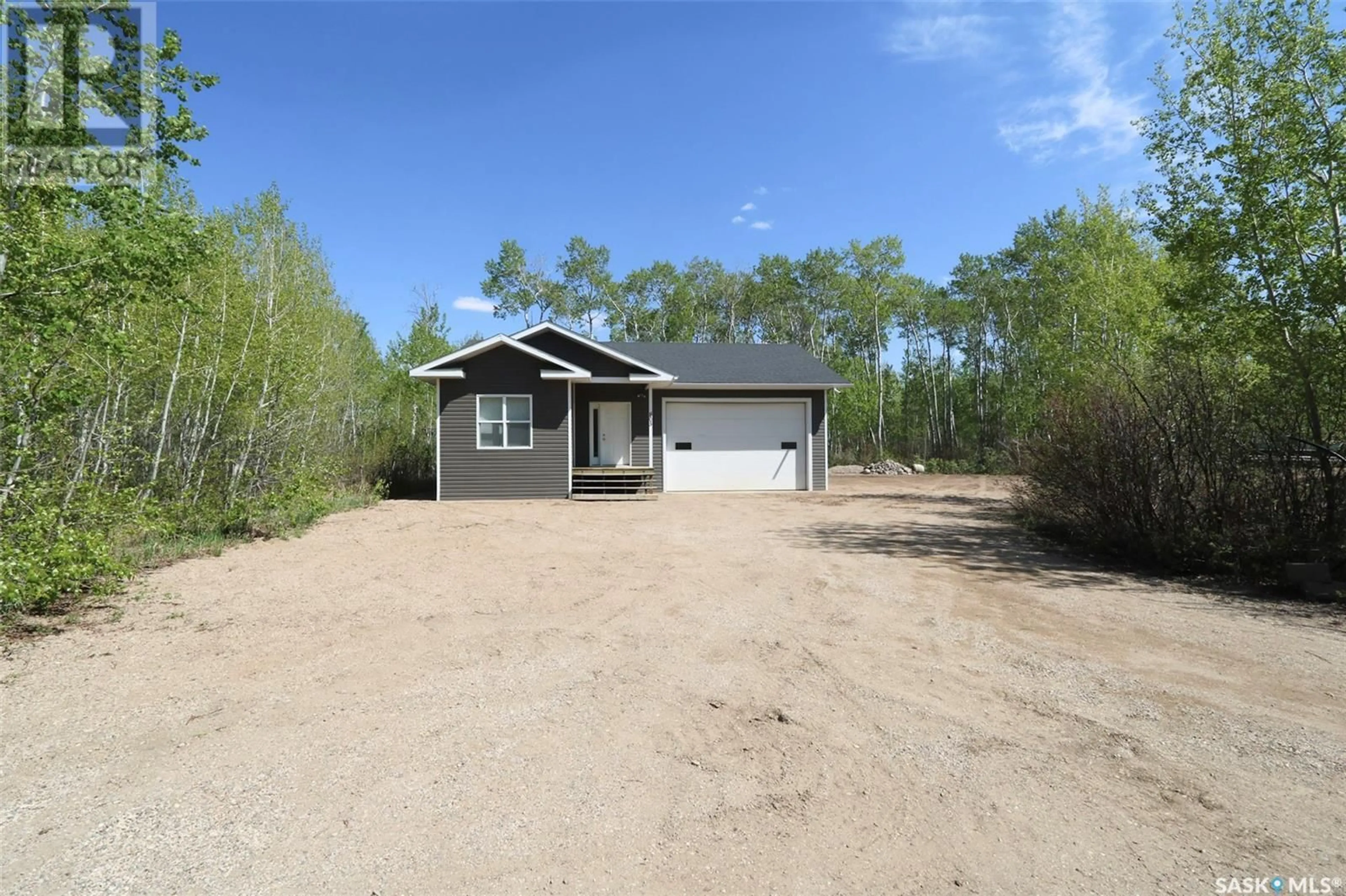 Shed for 805 POTTER PLACE, Good Lake Rm No. 274 Saskatchewan S0A0L0