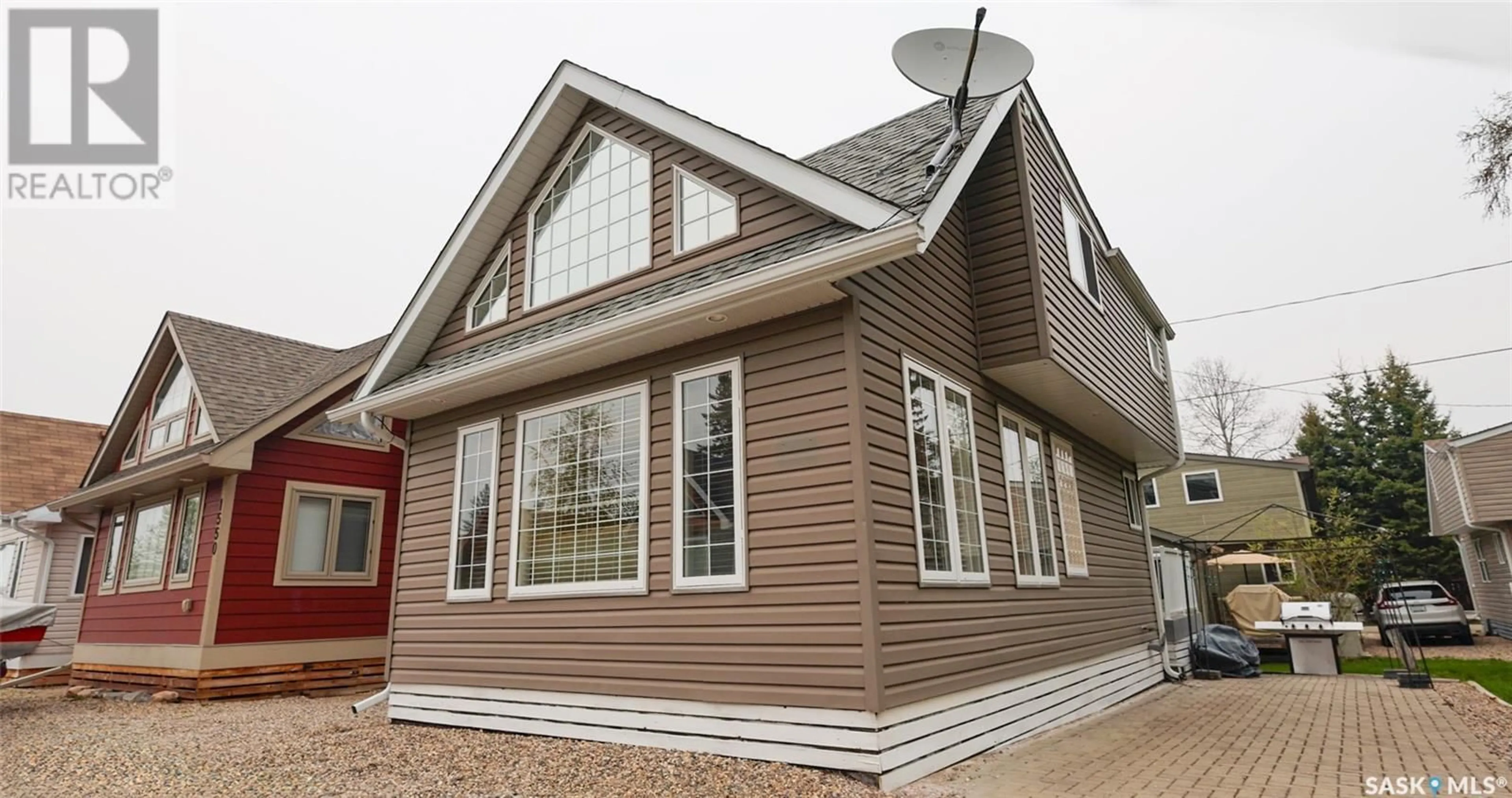 Home with vinyl exterior material, unknown for 1546 GREBE STREET, Prince Albert National Park Saskatchewan S0J0N0