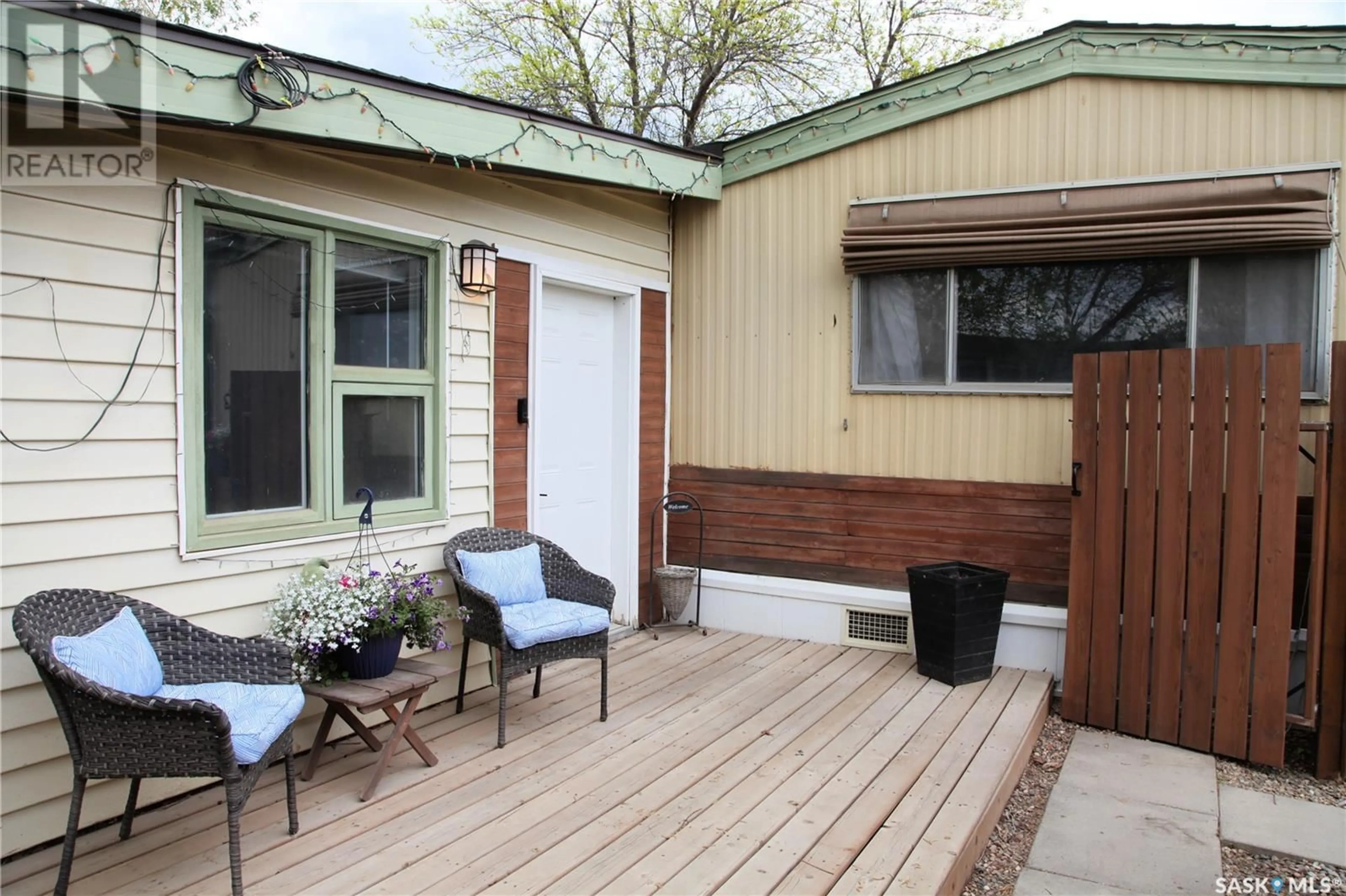 Patio, street for 129 EASTVIEW TRAILER COURT, Prince Albert Saskatchewan S6V5P9