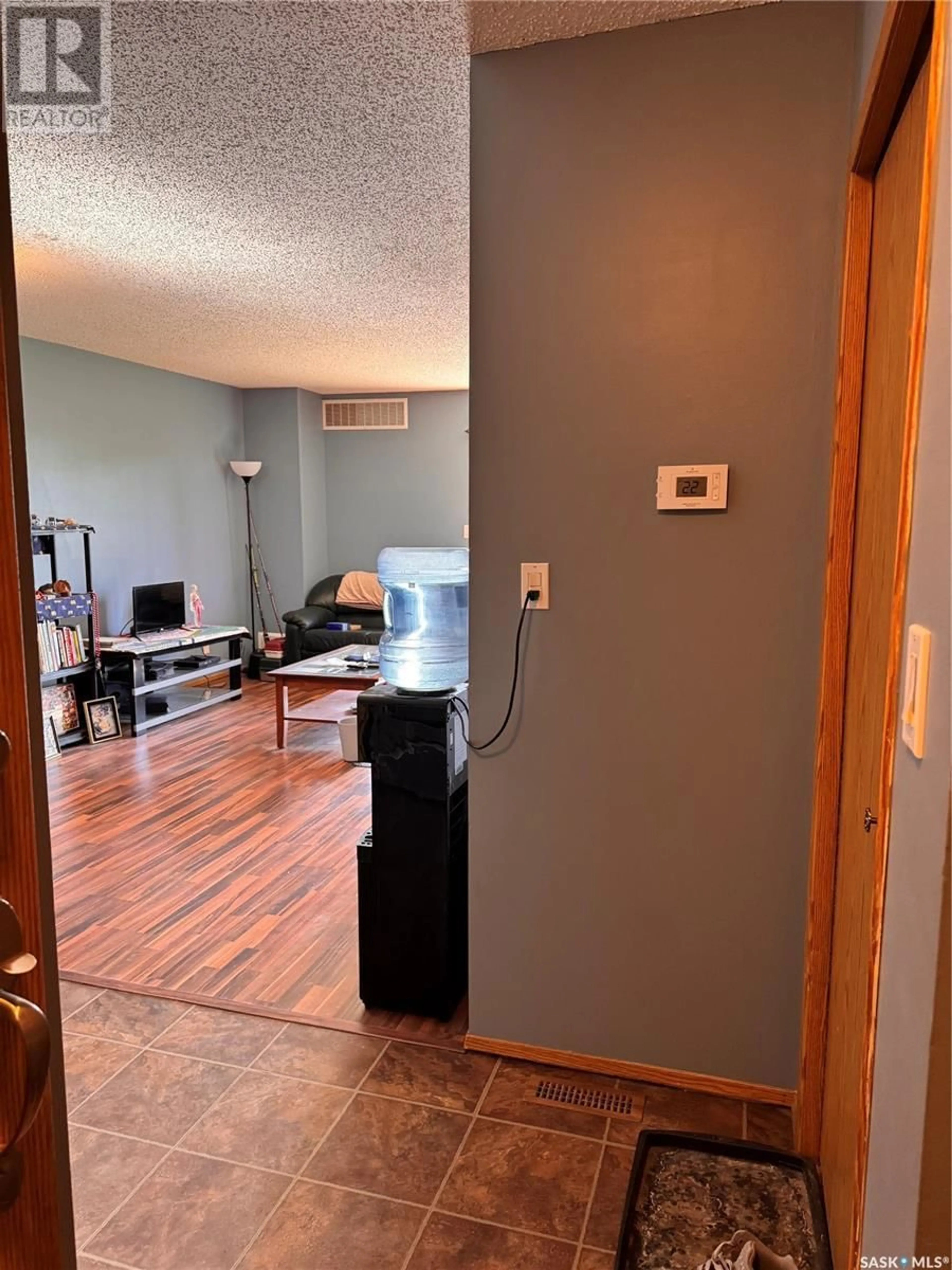 A pic of a room for 6595 - 19 ROCHDALE BOULEVARD, Regina Saskatchewan S4X2Z1