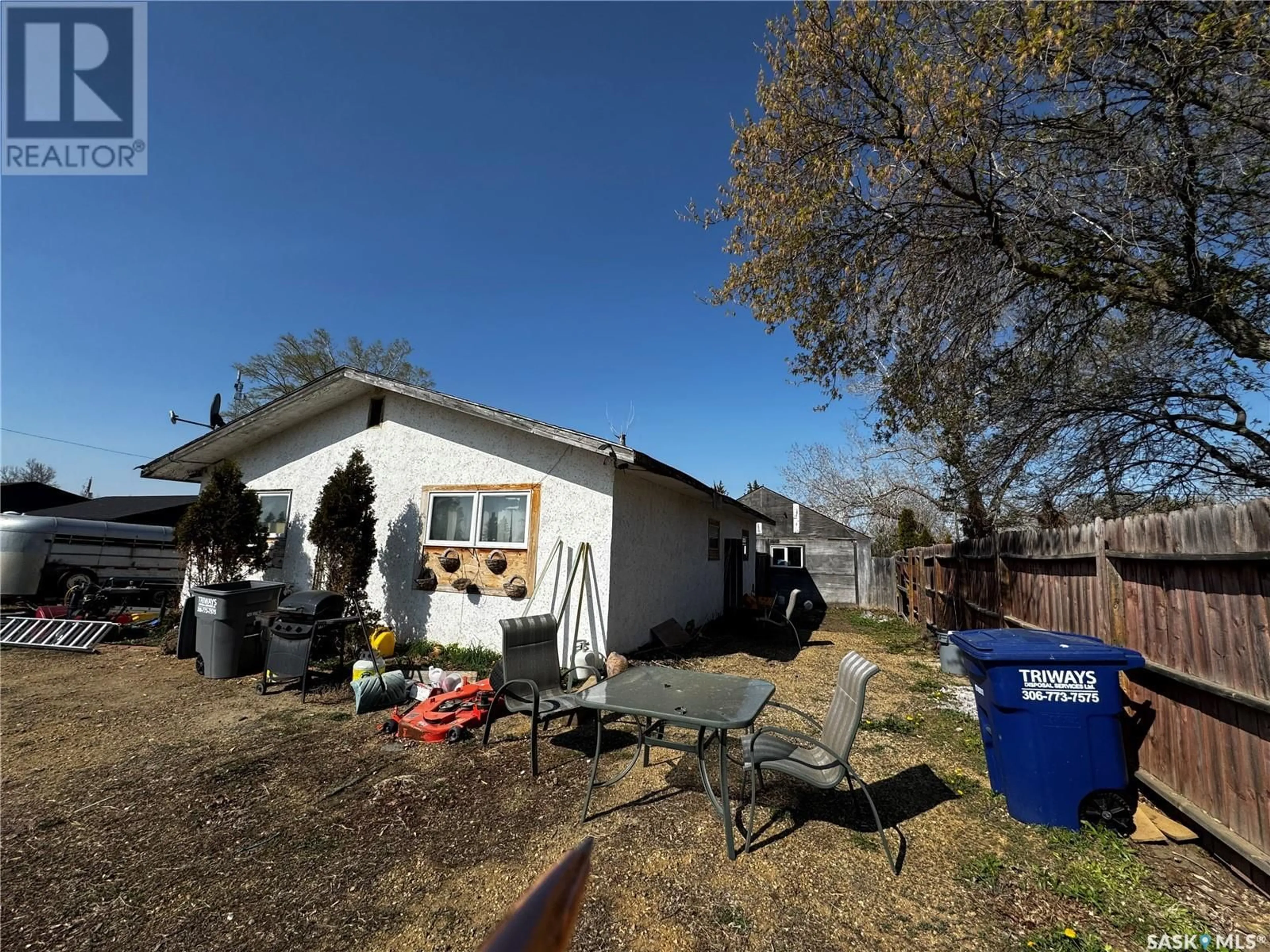 A pic from outside/outdoor area/front of a property/back of a property/a pic from drone, street for 118 WARWICK STREET, Neville Saskatchewan S0N1T0