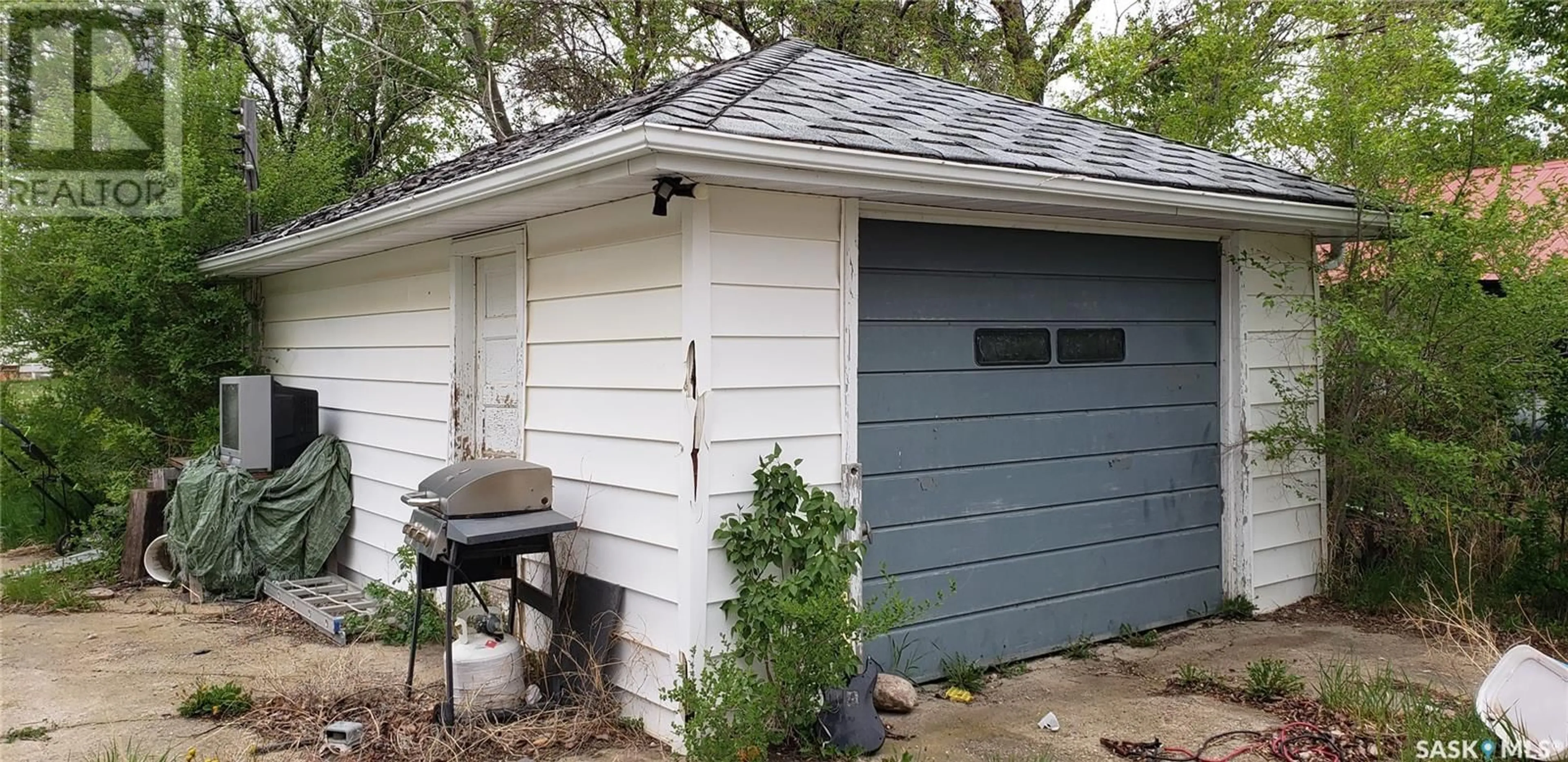 Shed for 324 2ND STREET, Lafleche Saskatchewan S0H2K0