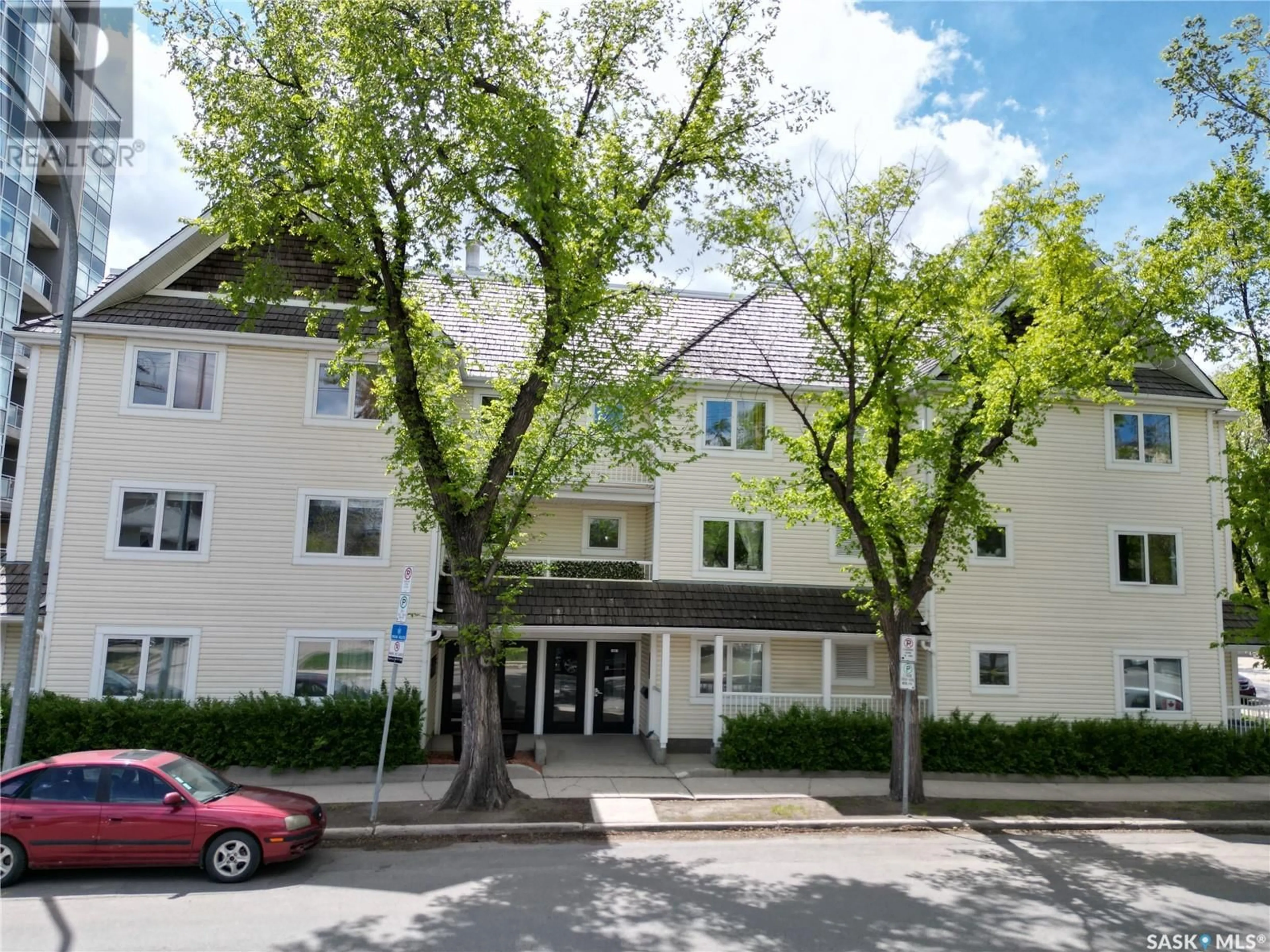 Unknown for 204 - 1867 15TH AVENUE, Regina Saskatchewan S4S4J4