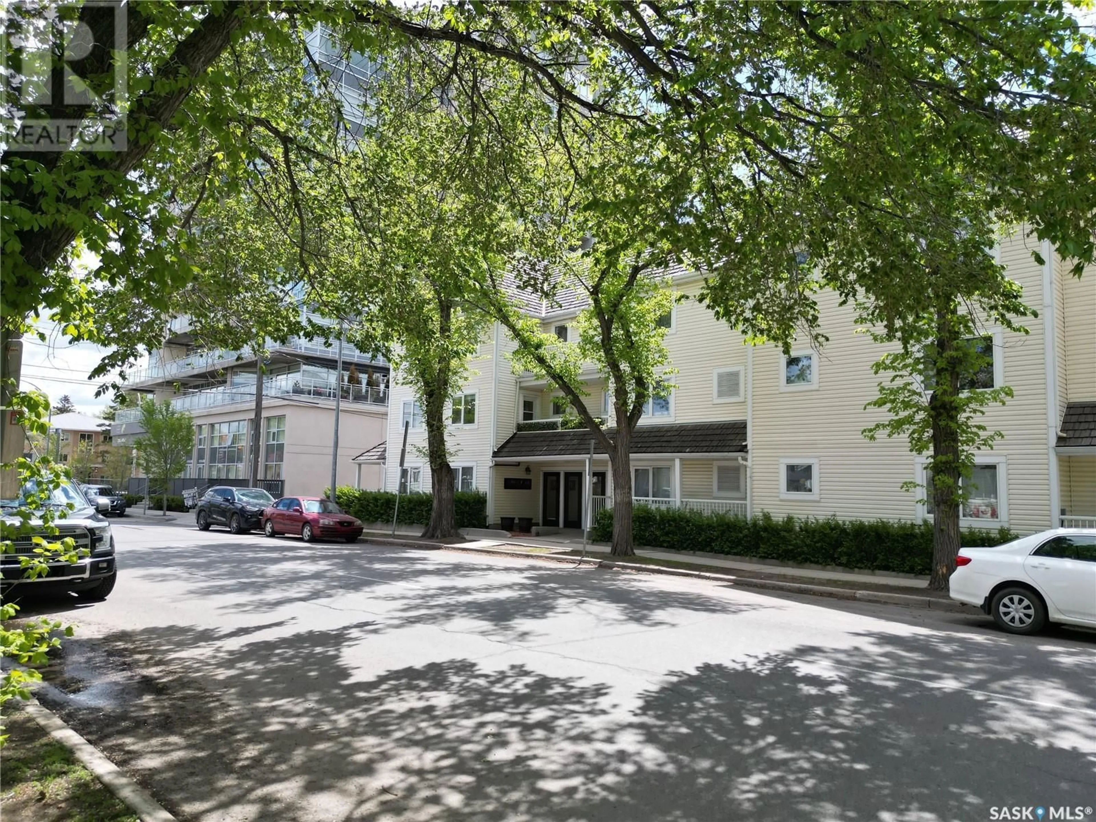 Unknown for 204 - 1867 15TH AVENUE, Regina Saskatchewan S4S4J4