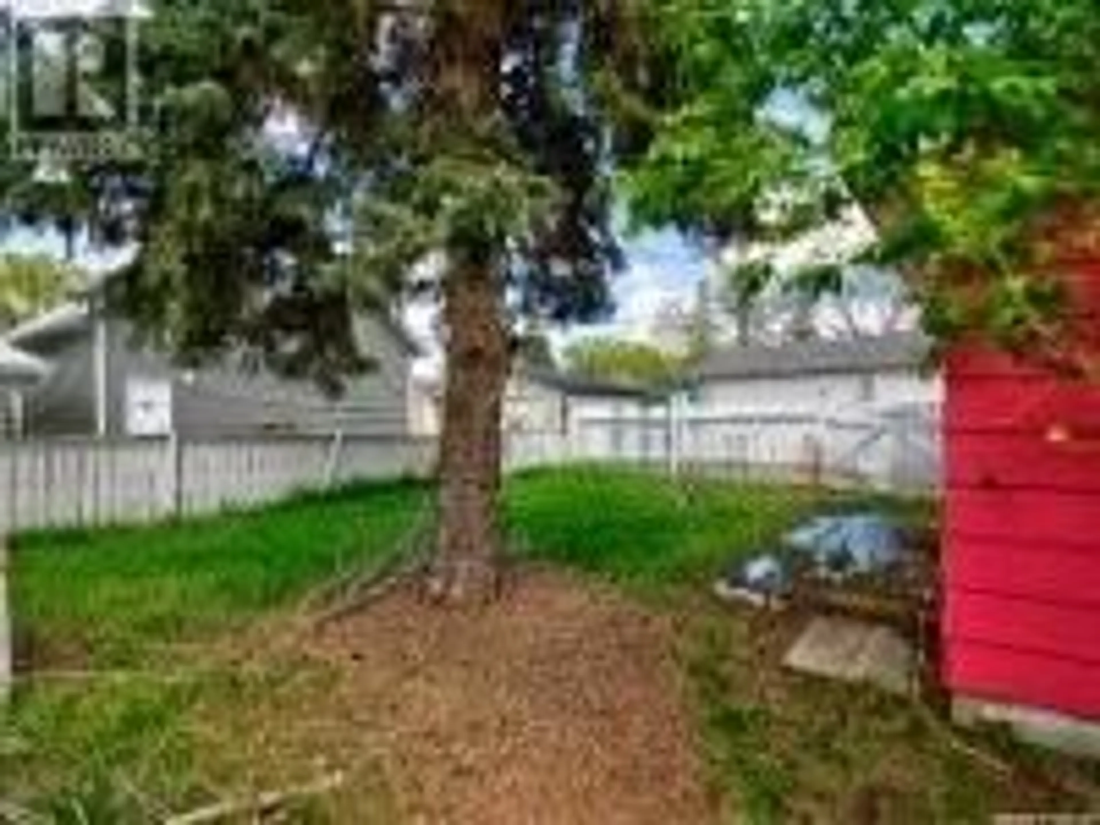 Unknown for 633 ROYAL STREET, Regina Saskatchewan S4T4Z3