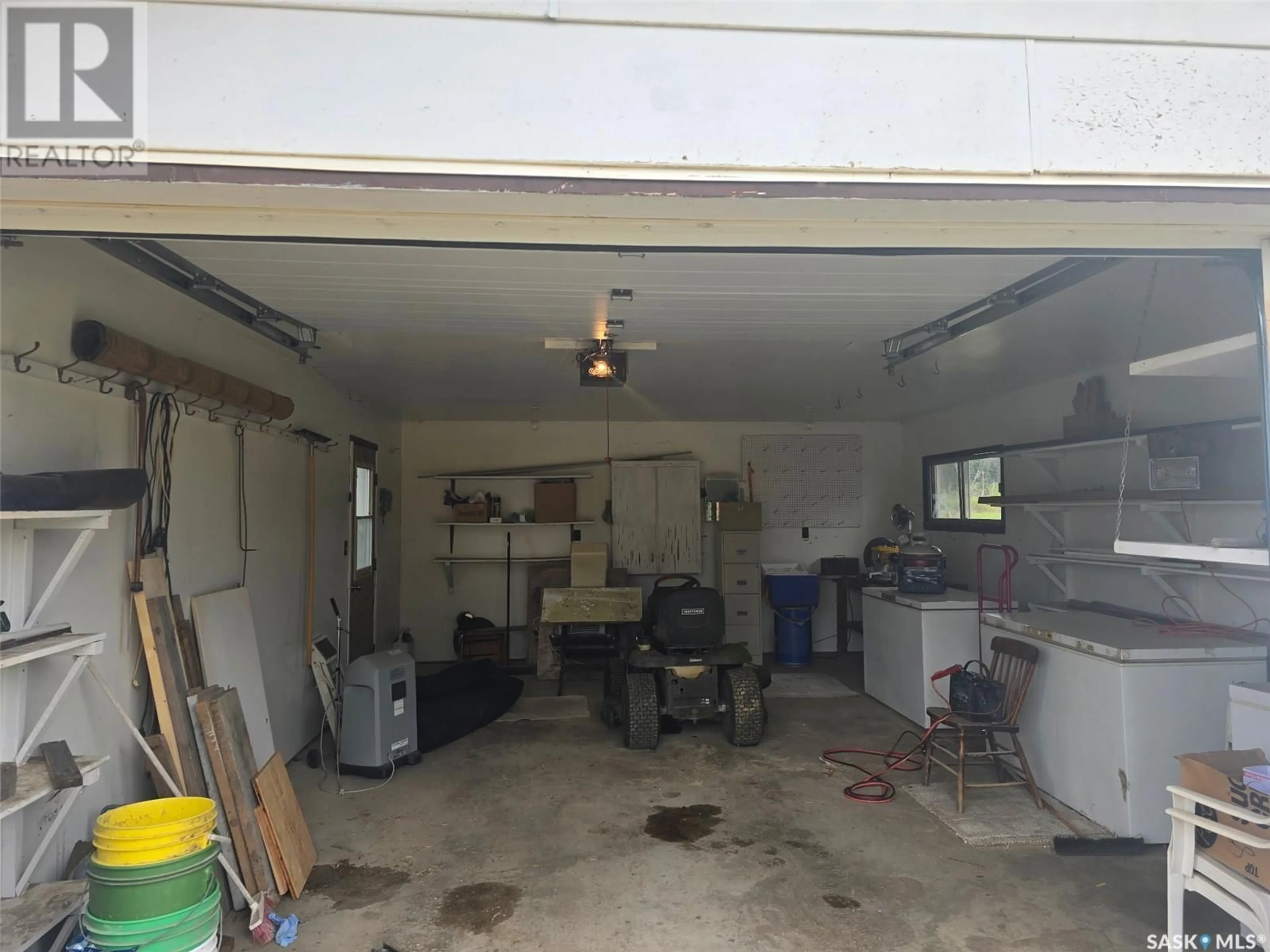 Indoor garage for 200 RAILWAY AVENUE, Norquay Saskatchewan S0A2V0