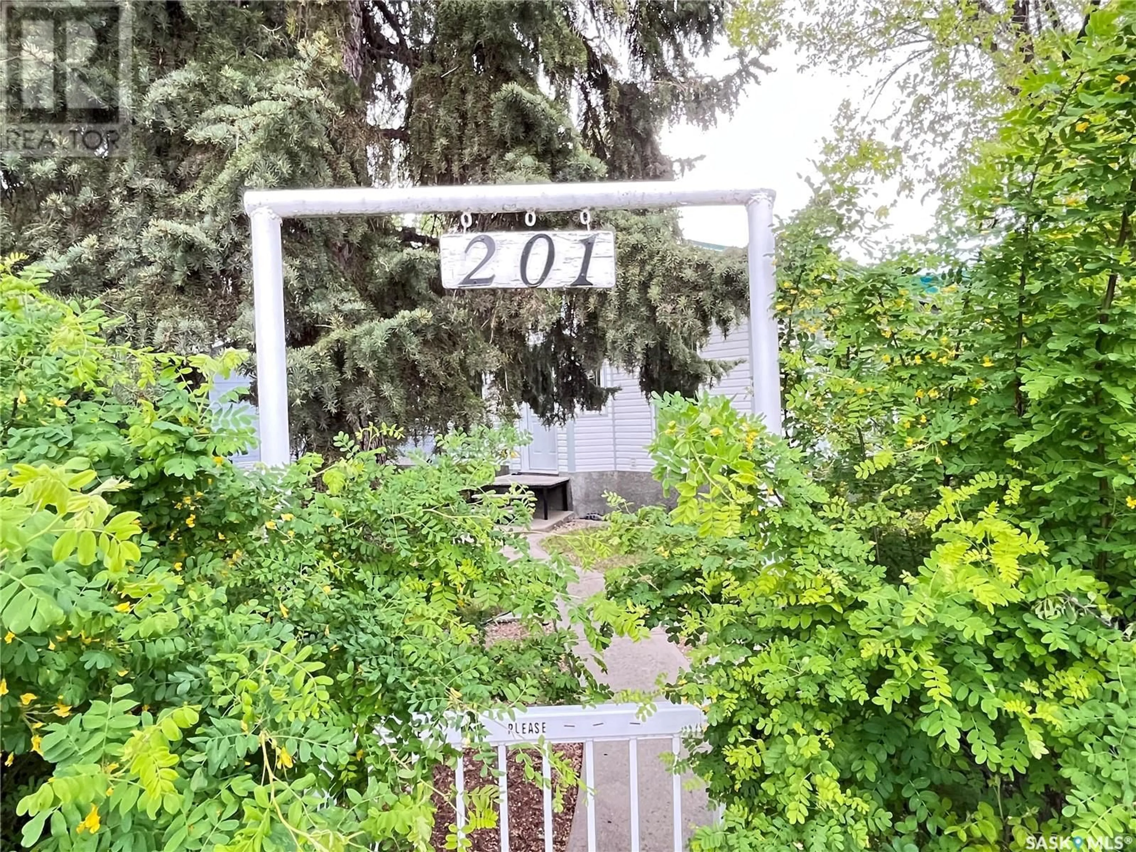 Unknown for 201 ASPEN STREET, Maple Creek Saskatchewan S0N1N0