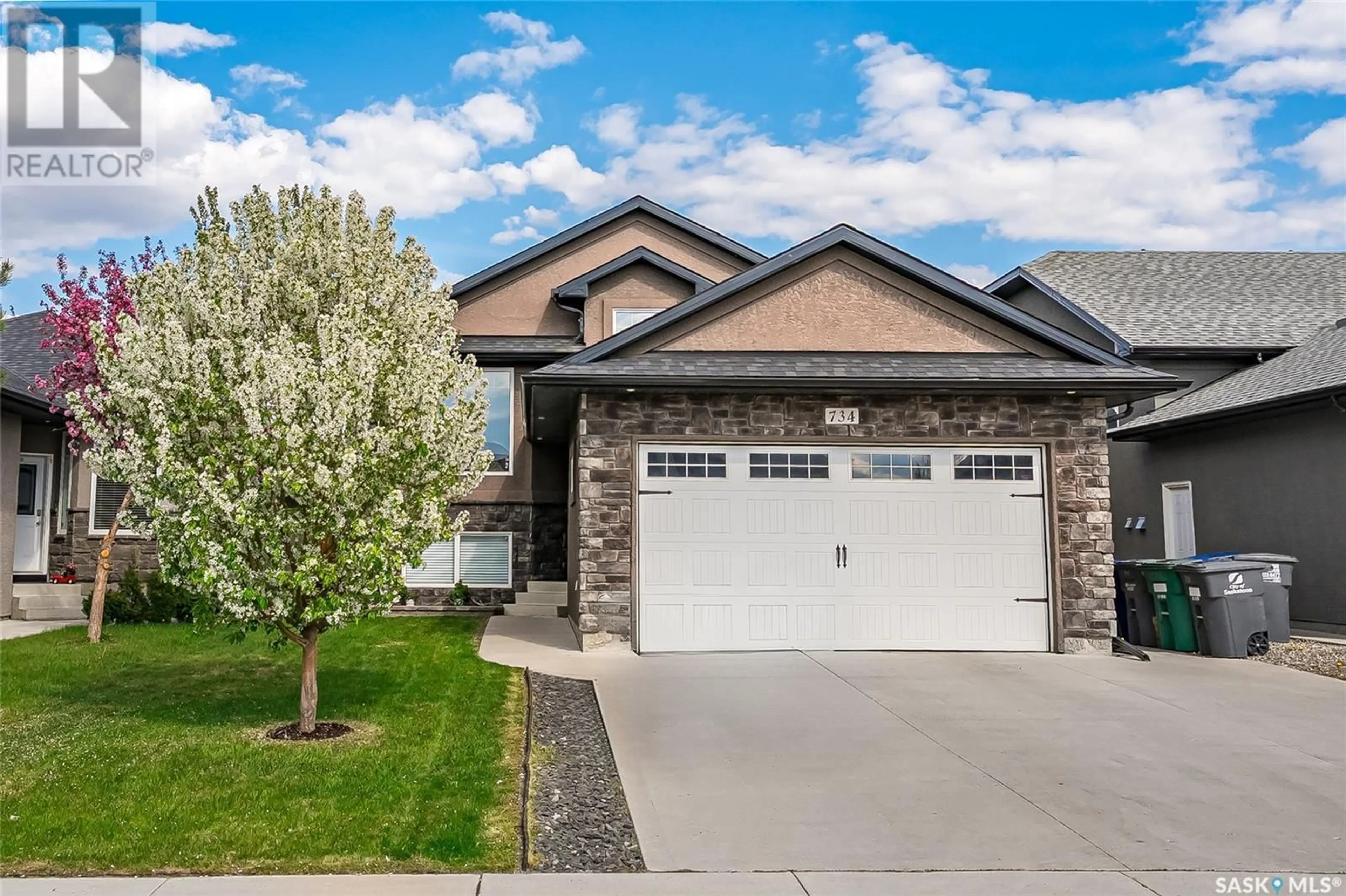 Unknown for 734 SUTTER CRESCENT, Saskatoon Saskatchewan S7T0R4