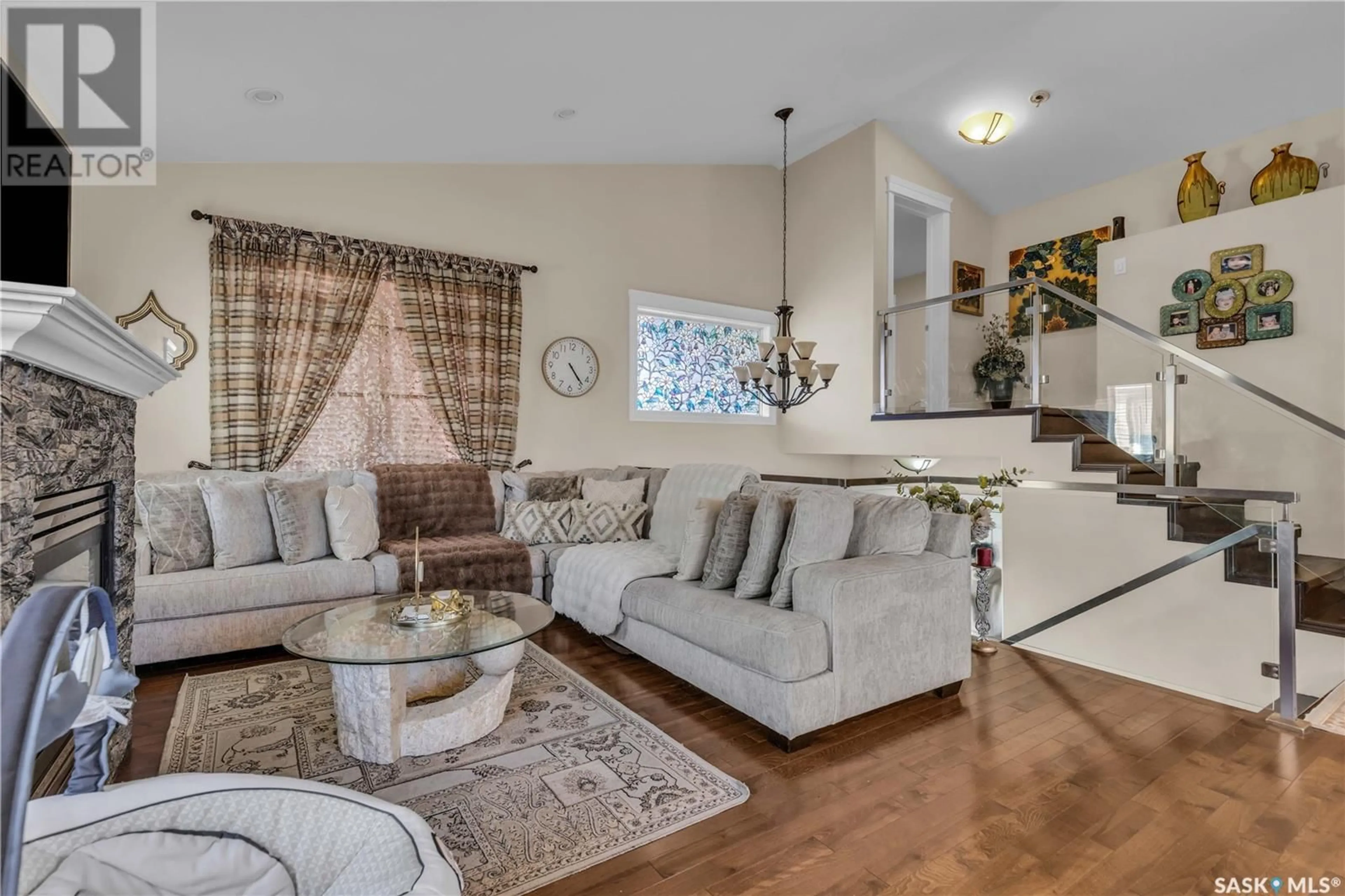Living room with furniture, unknown for 734 EVERGREEN BOULEVARD, Saskatoon Saskatchewan S7W0N2