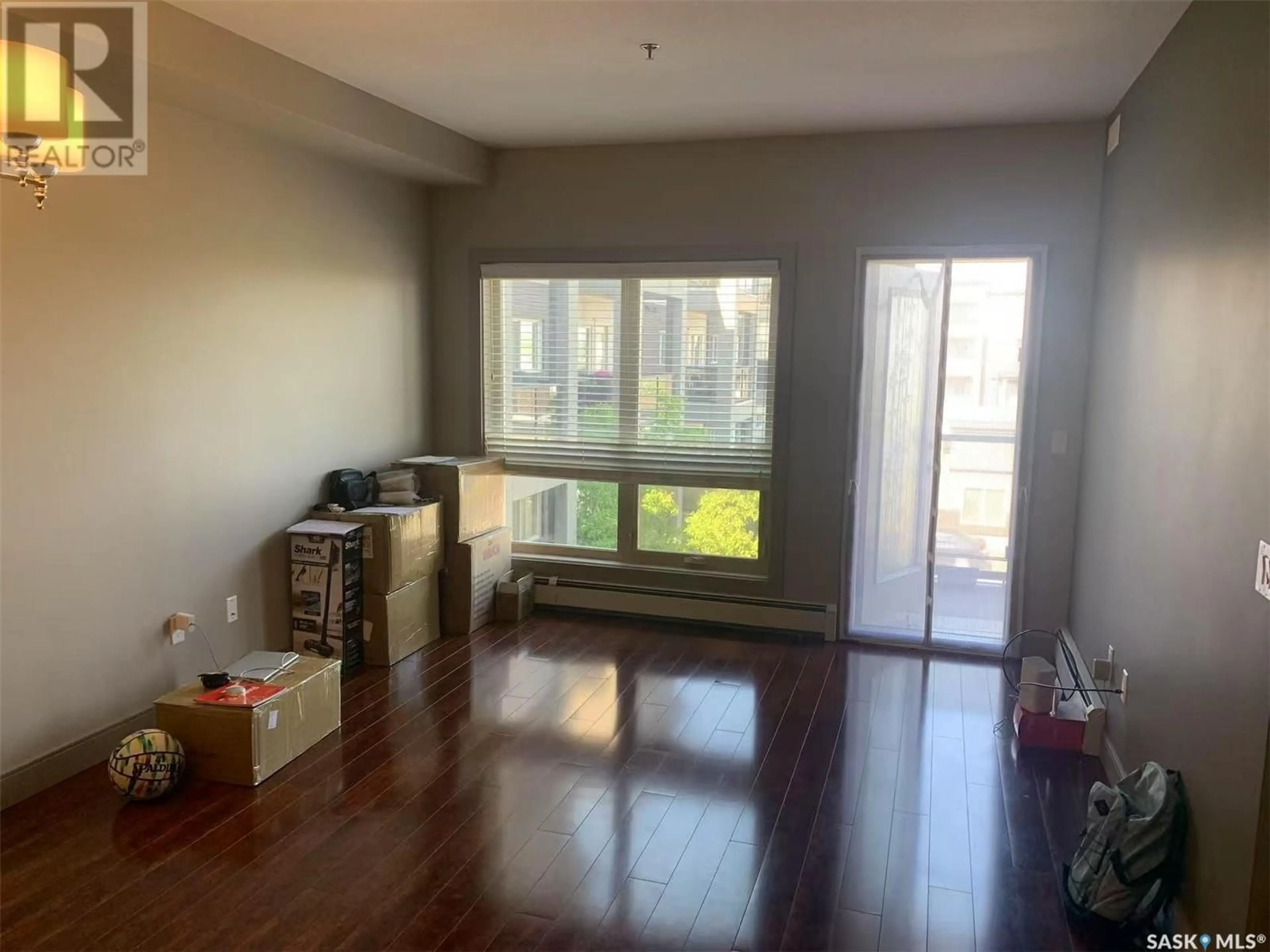 A pic of a room for 203 - 115 WILLOWGROVE CRESCENT, Saskatoon Saskatchewan S7W0N4
