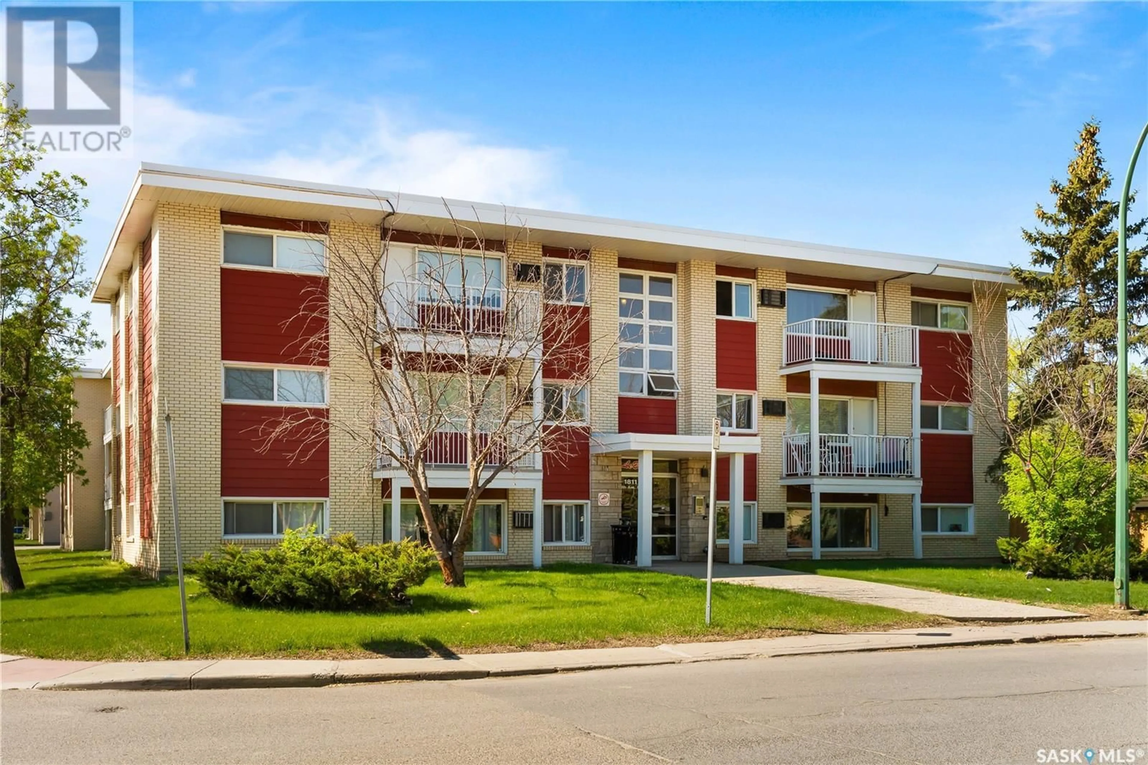 Unknown for 4 - 1811 8TH AVENUE, Regina Saskatchewan S4R0G5