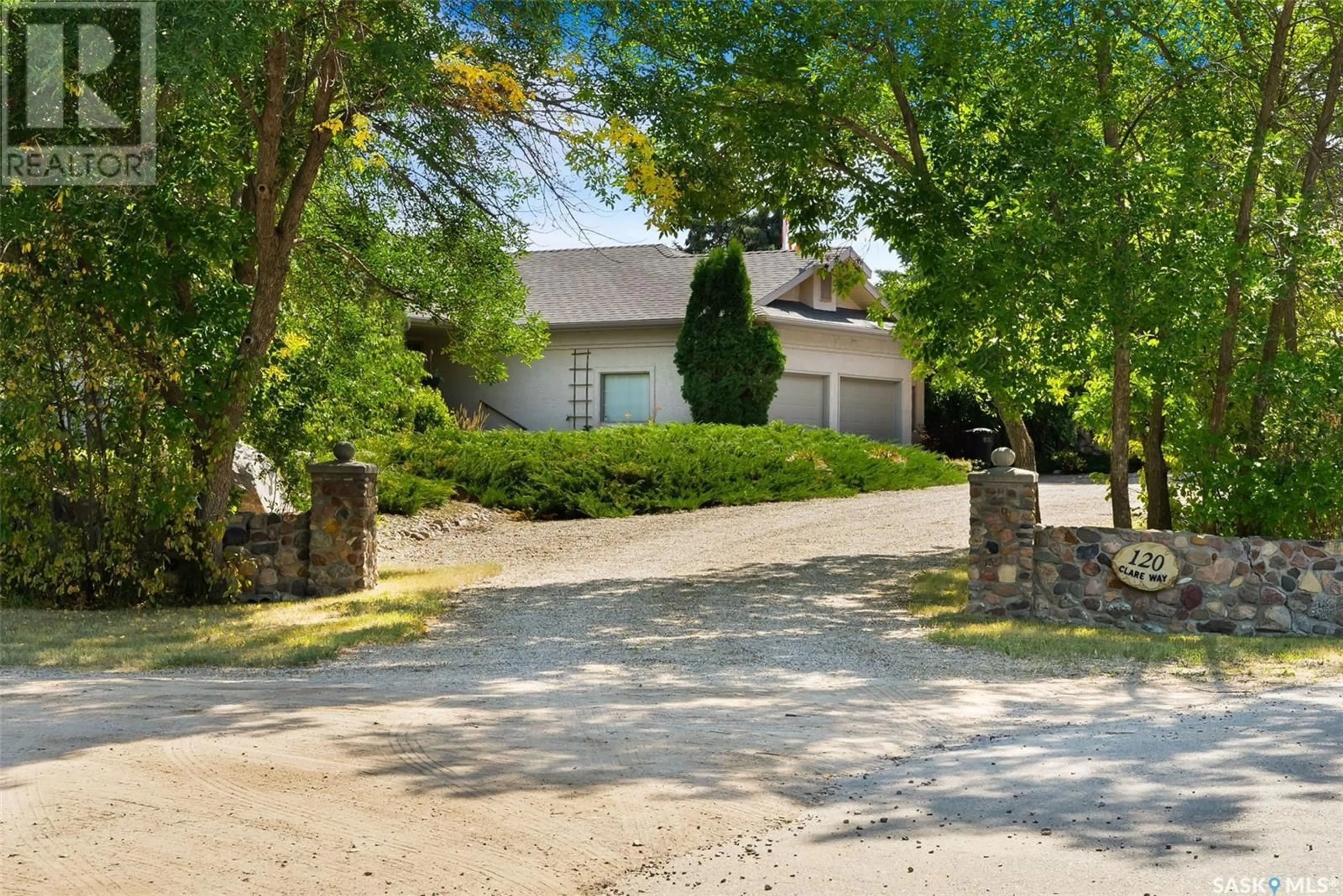 A pic from outside/outdoor area/front of a property/back of a property/a pic from drone, street for 120 CLARE WAY, Buena Vista Saskatchewan S2V1A1