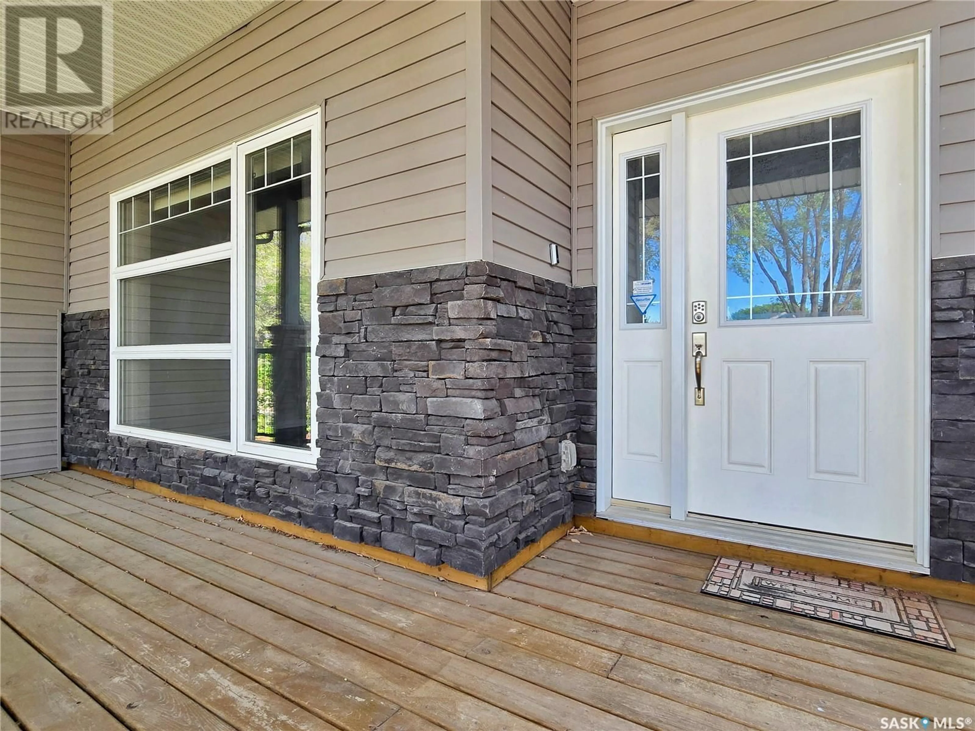 Unknown for 1008 K AVENUE, Saskatoon Saskatchewan S7L2N6
