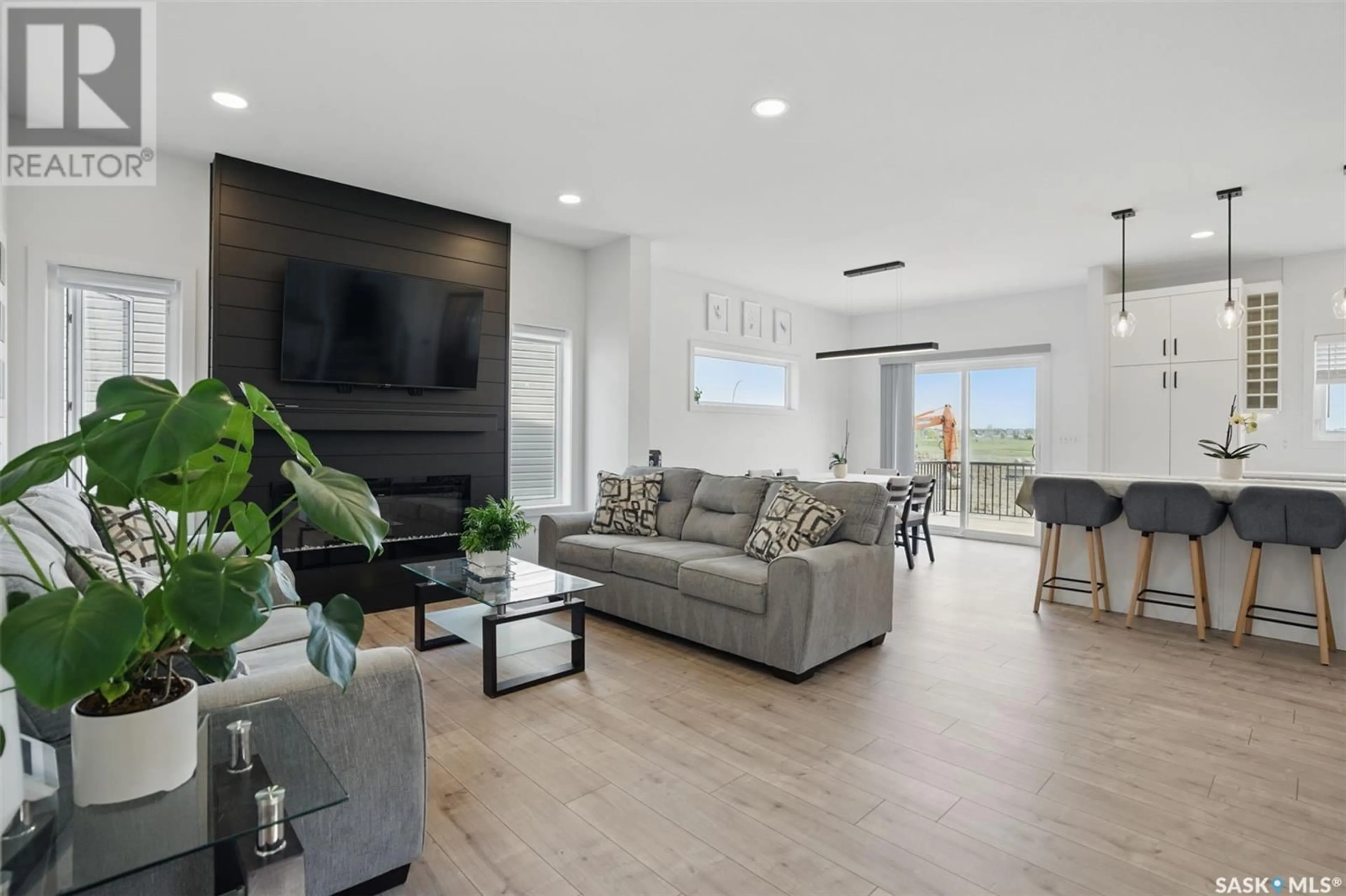 Living room with furniture, unknown for 318 PRASAD UNION, Saskatoon Saskatchewan S7V1L7
