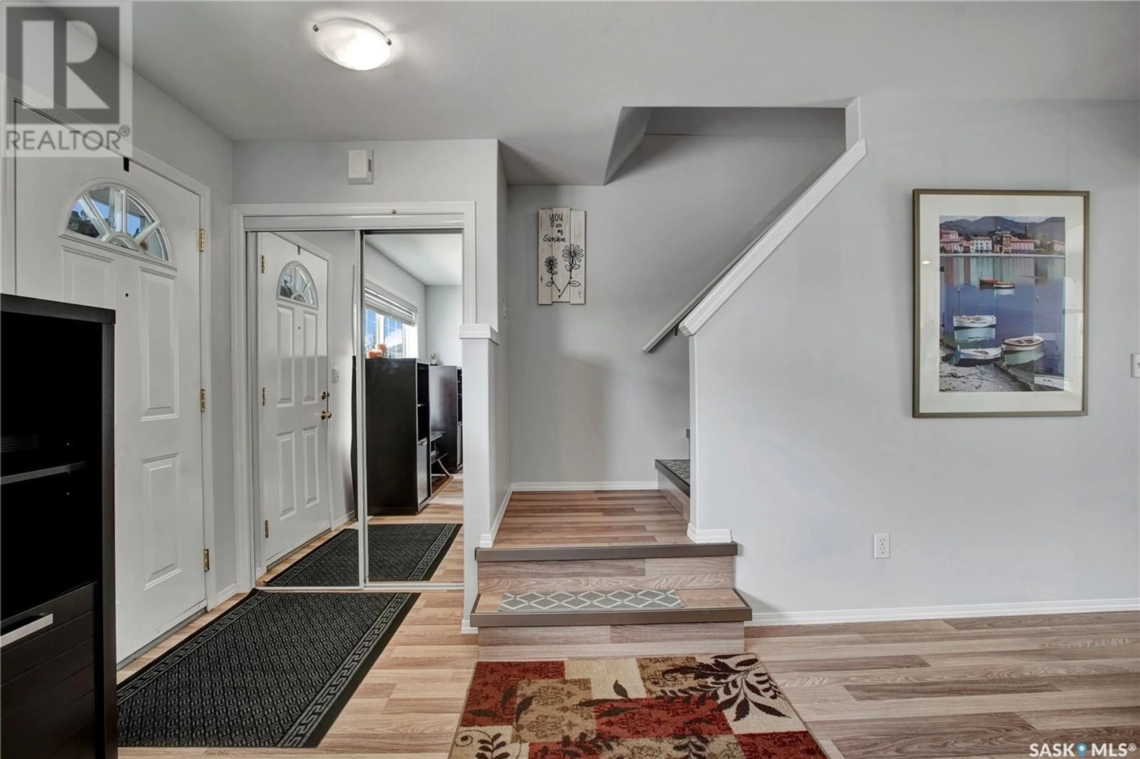 Indoor entryway for 209 - 670 KENDERDINE ROAD, Saskatoon Saskatchewan S7N4W2
