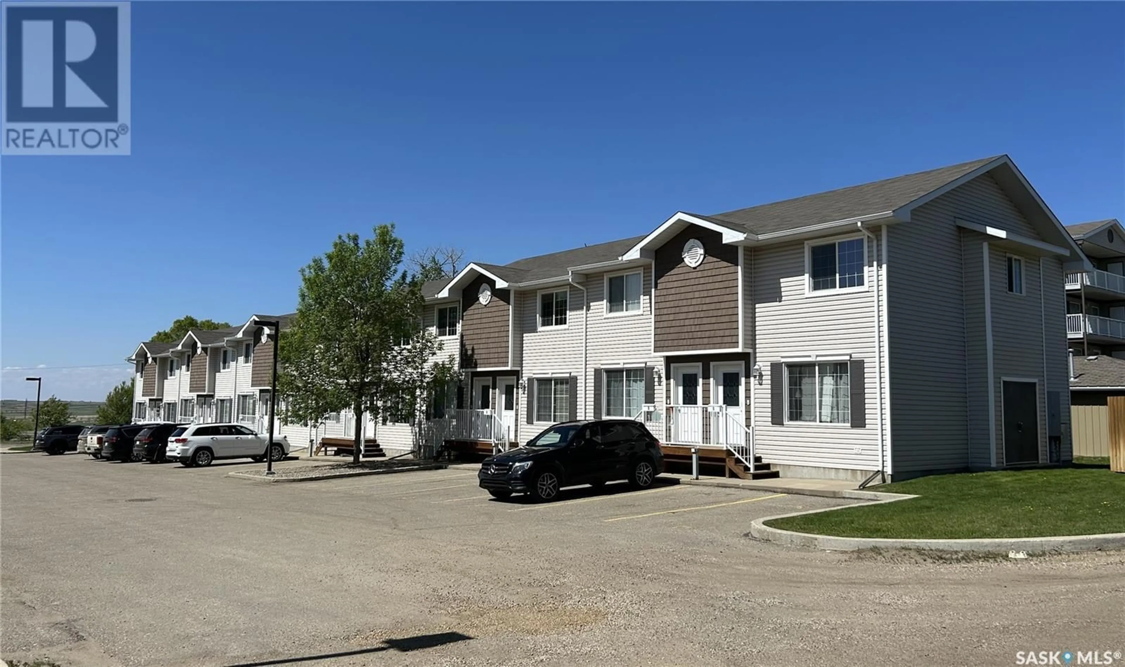 Unknown for 3 - 1621 1ST STREET, Estevan Saskatchewan S4A2X4