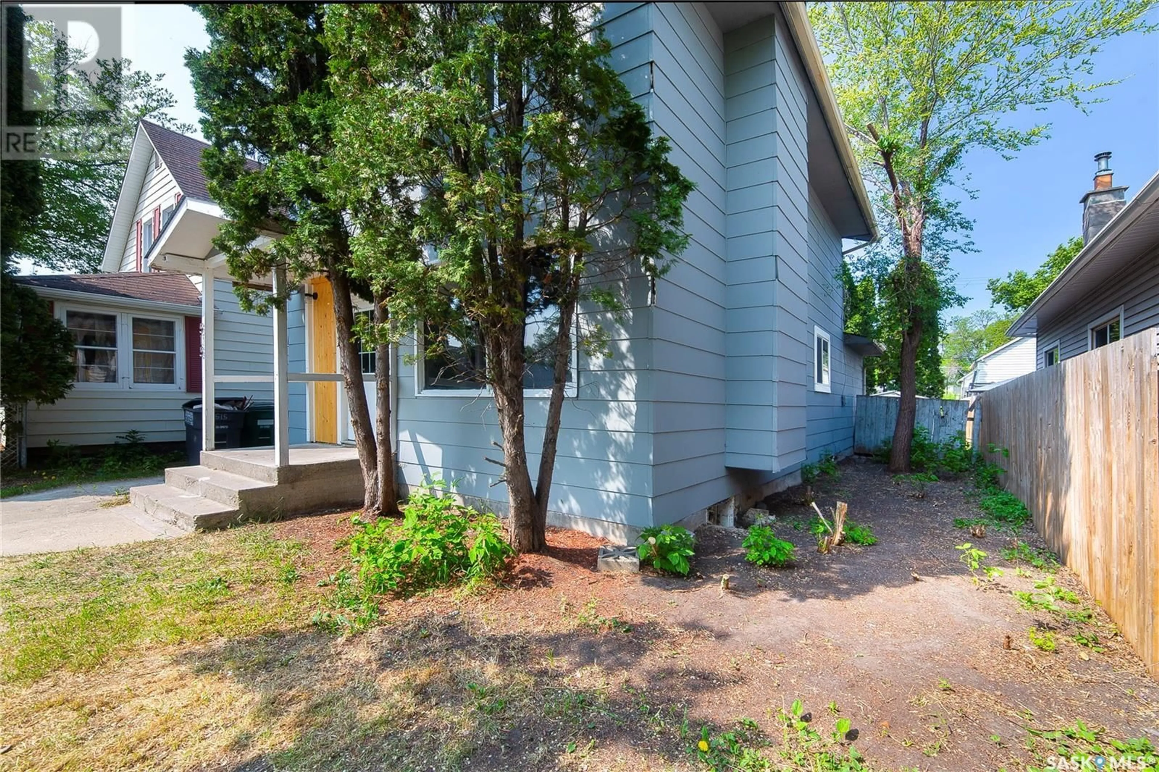 Unknown for 515 F AVENUE, Saskatoon Saskatchewan S7M1T6