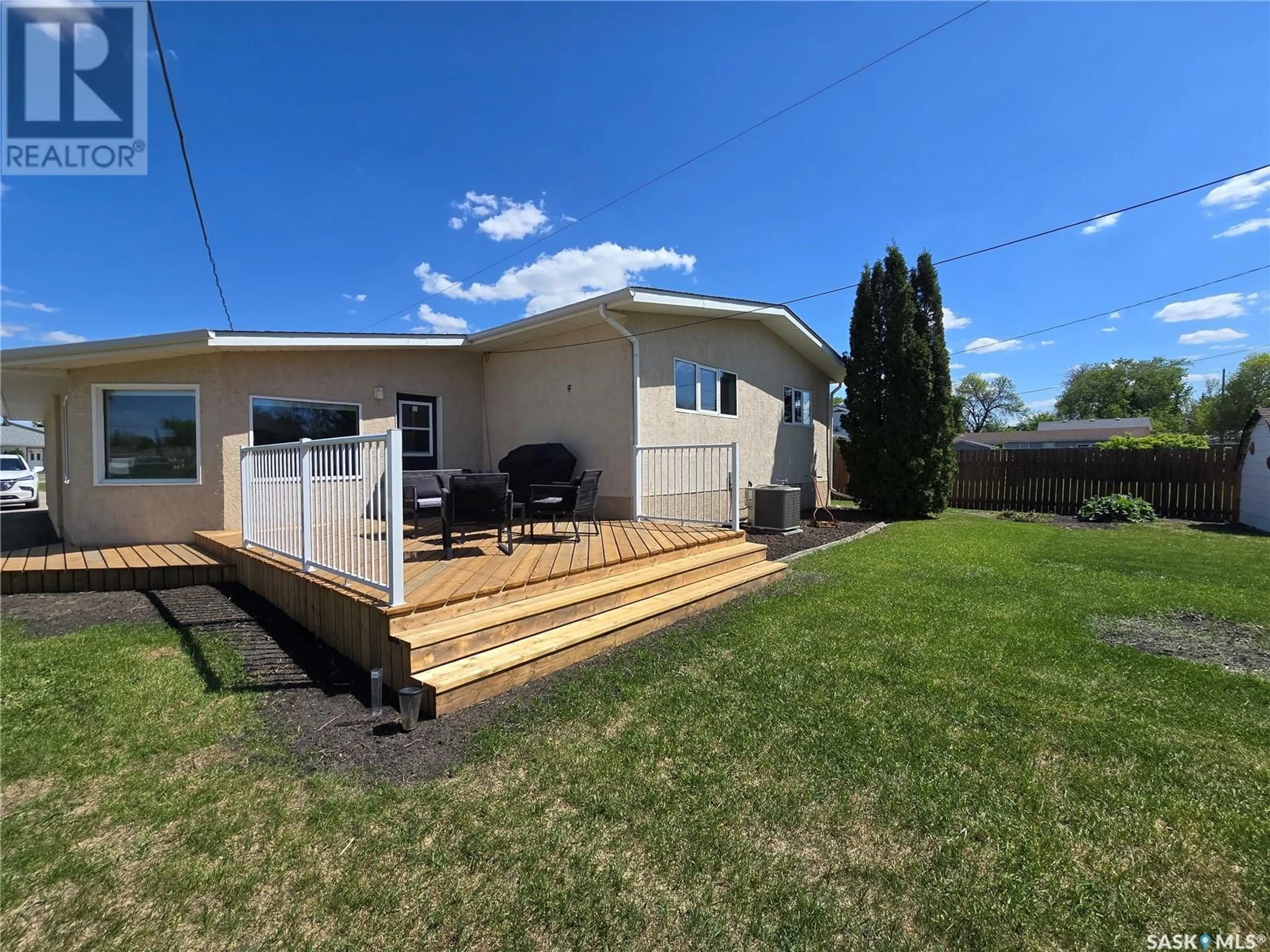Unknown for 1002 DESMOND STREET, Grenfell Saskatchewan S0G2B0