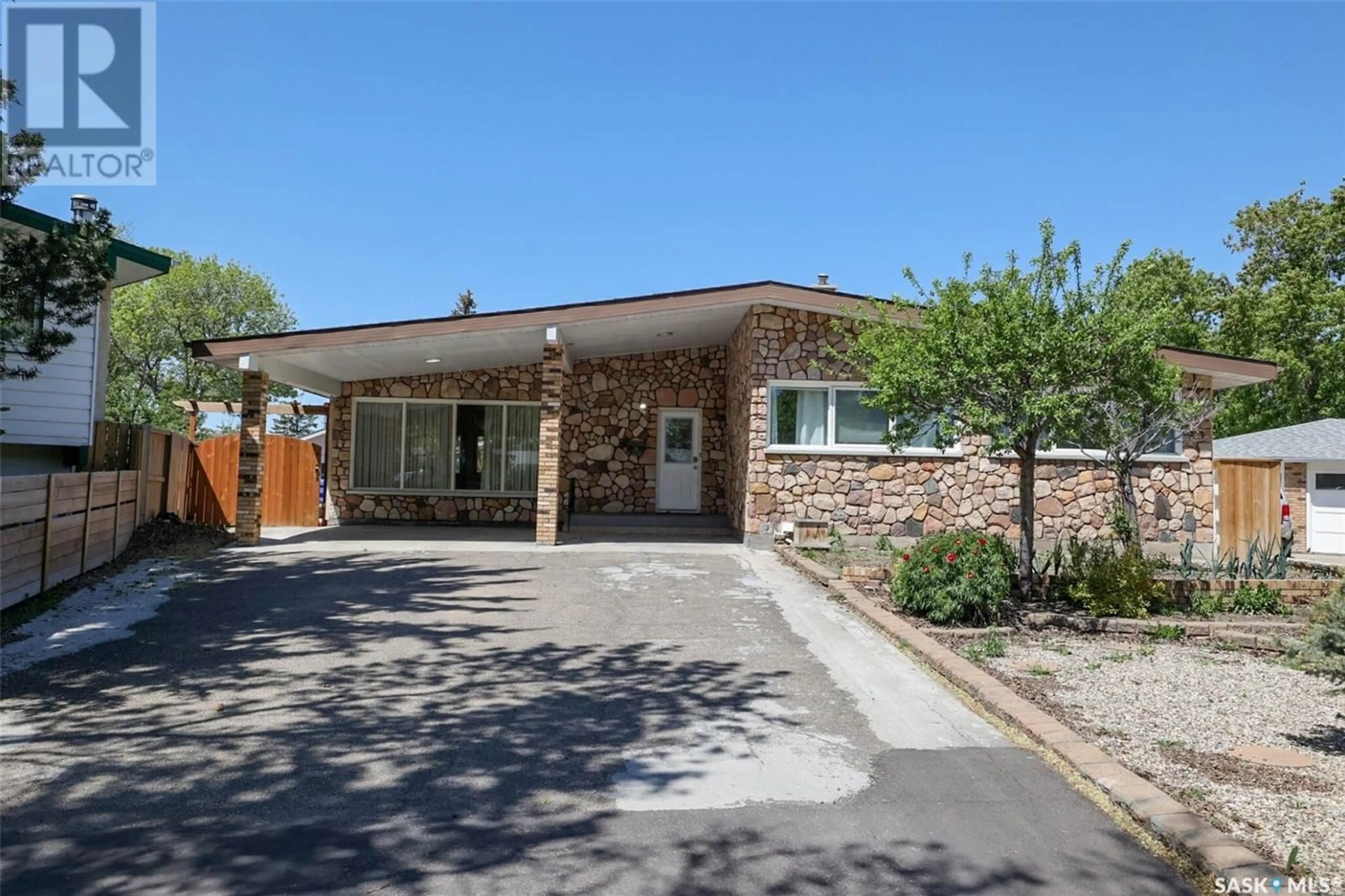 Unknown for 71 CHAMP CRESCENT, Regina Saskatchewan S4R5B5