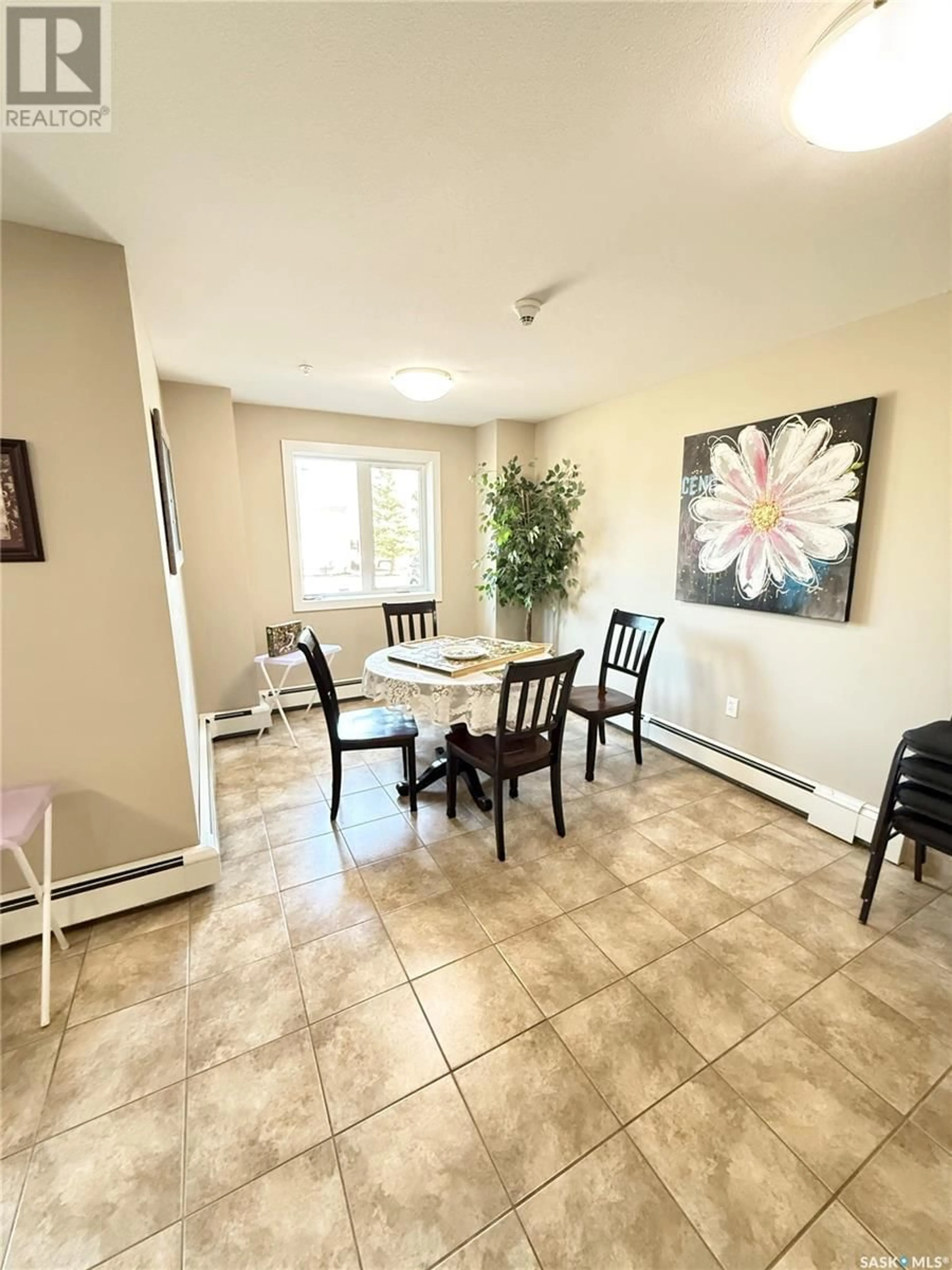 A pic of a room for NE - 302 820 5TH STREET, Weyburn Saskatchewan S4H2V2