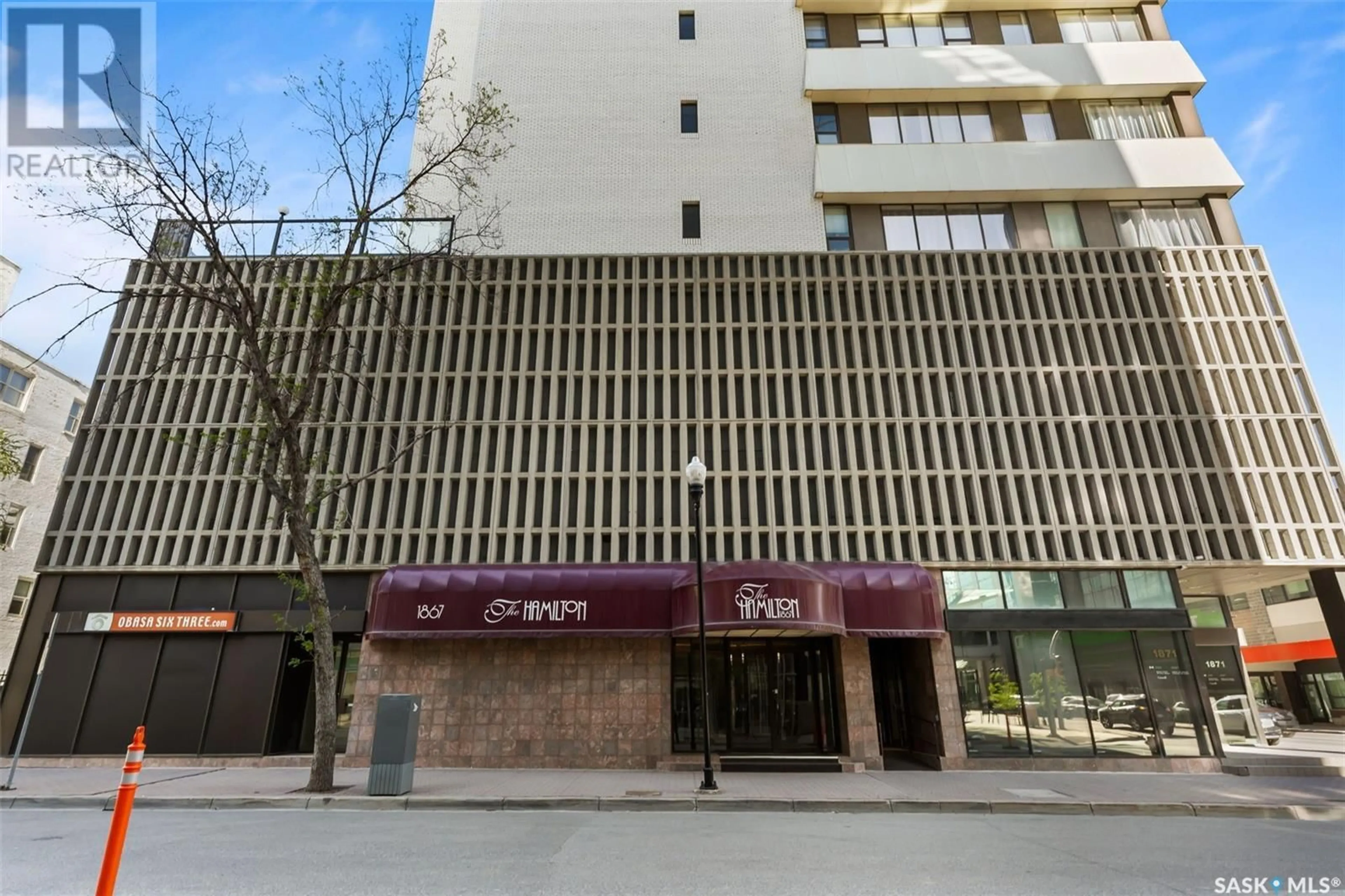 Indoor foyer for 1867 - 908 HAMILTON STREET, Regina Saskatchewan S4P2C2