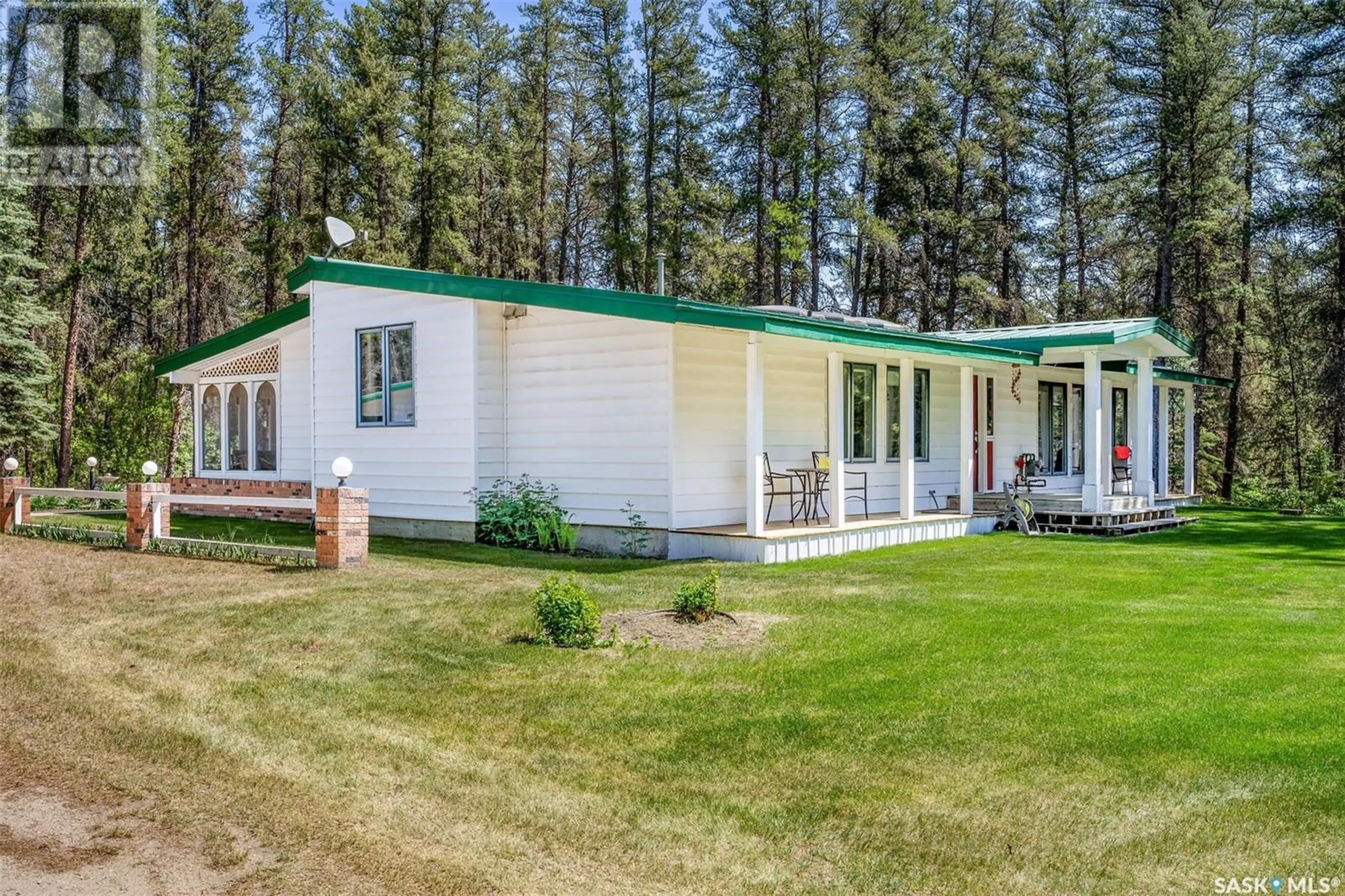 Home with vinyl exterior material, unknown for 543 PINELAND PLACE, Buckland Rm No. 491 Saskatchewan S6V5R3