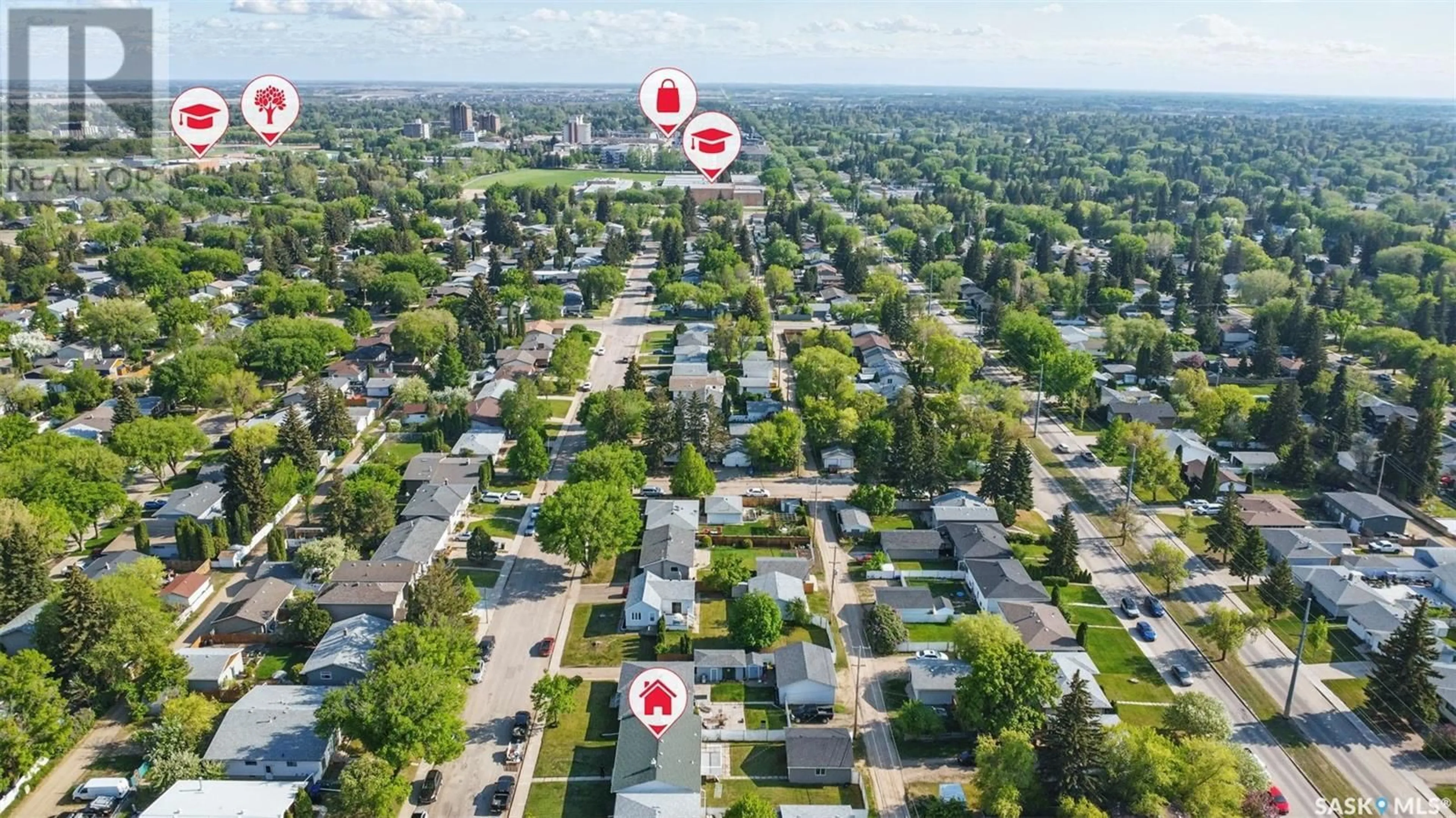 A pic from outside/outdoor area/front of a property/back of a property/a pic from drone, street for 1320 ARGYLE AVENUE, Saskatoon Saskatchewan S7H2W4