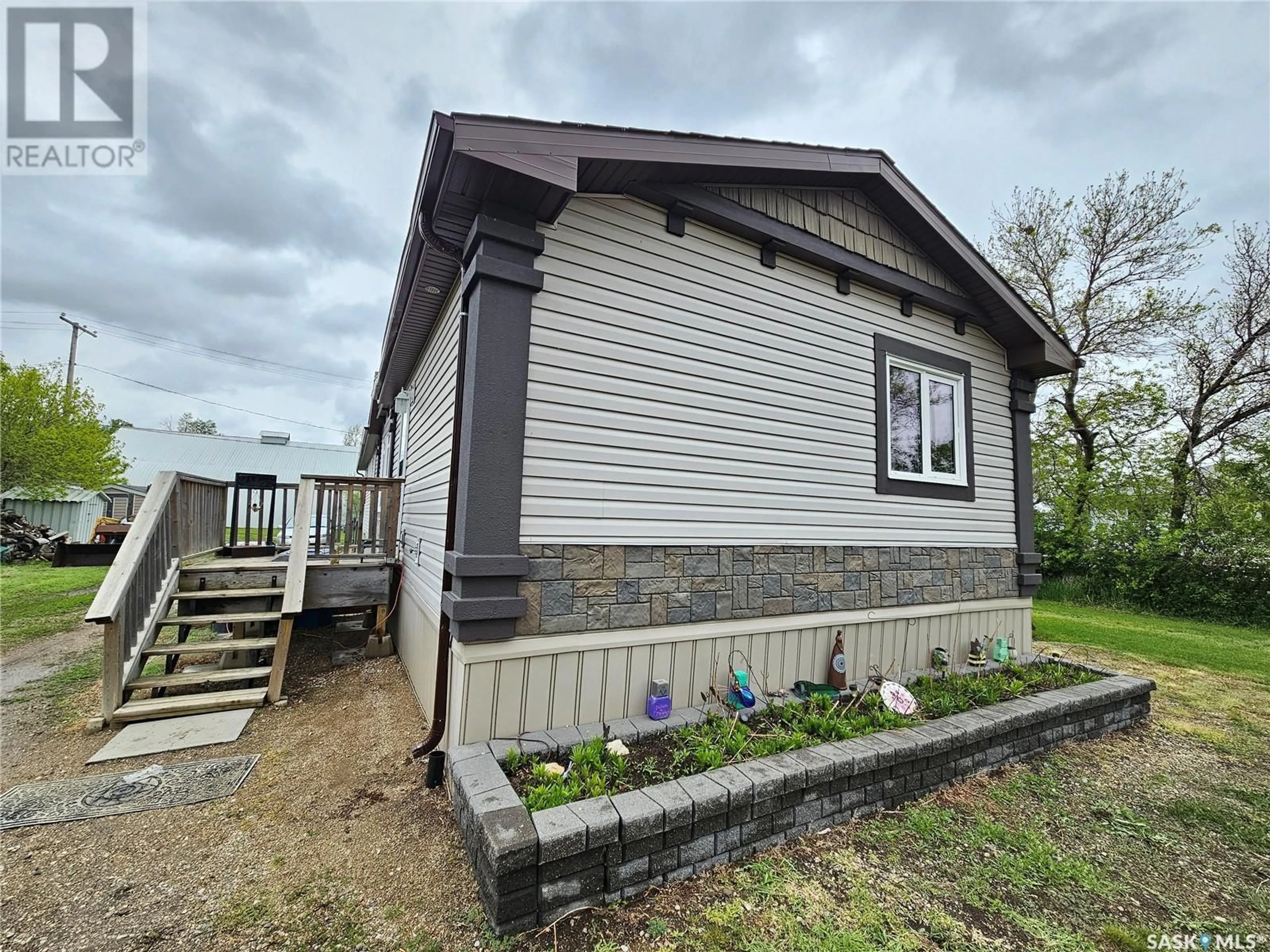 Unknown for 345 RAILWAY AVENUE, Briercrest Saskatchewan S0H0K0