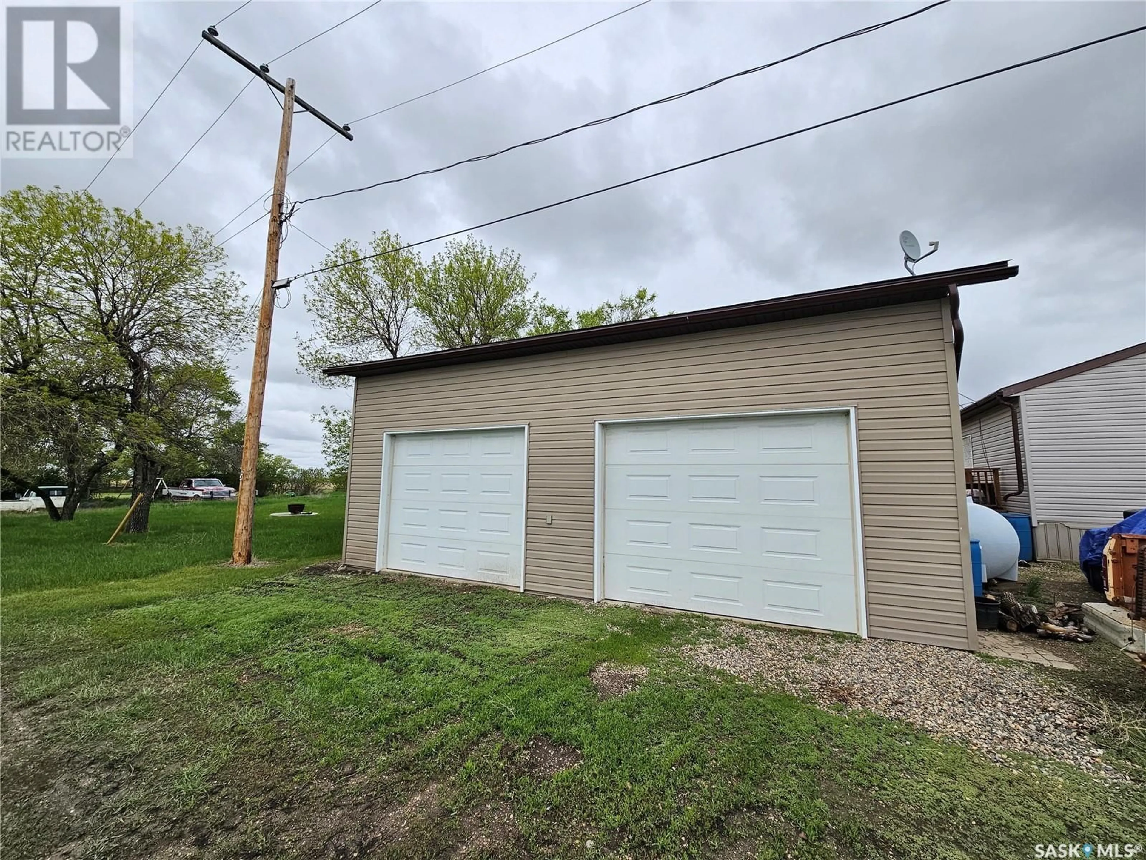 Shed for 345 RAILWAY AVENUE, Briercrest Saskatchewan S0H0K0