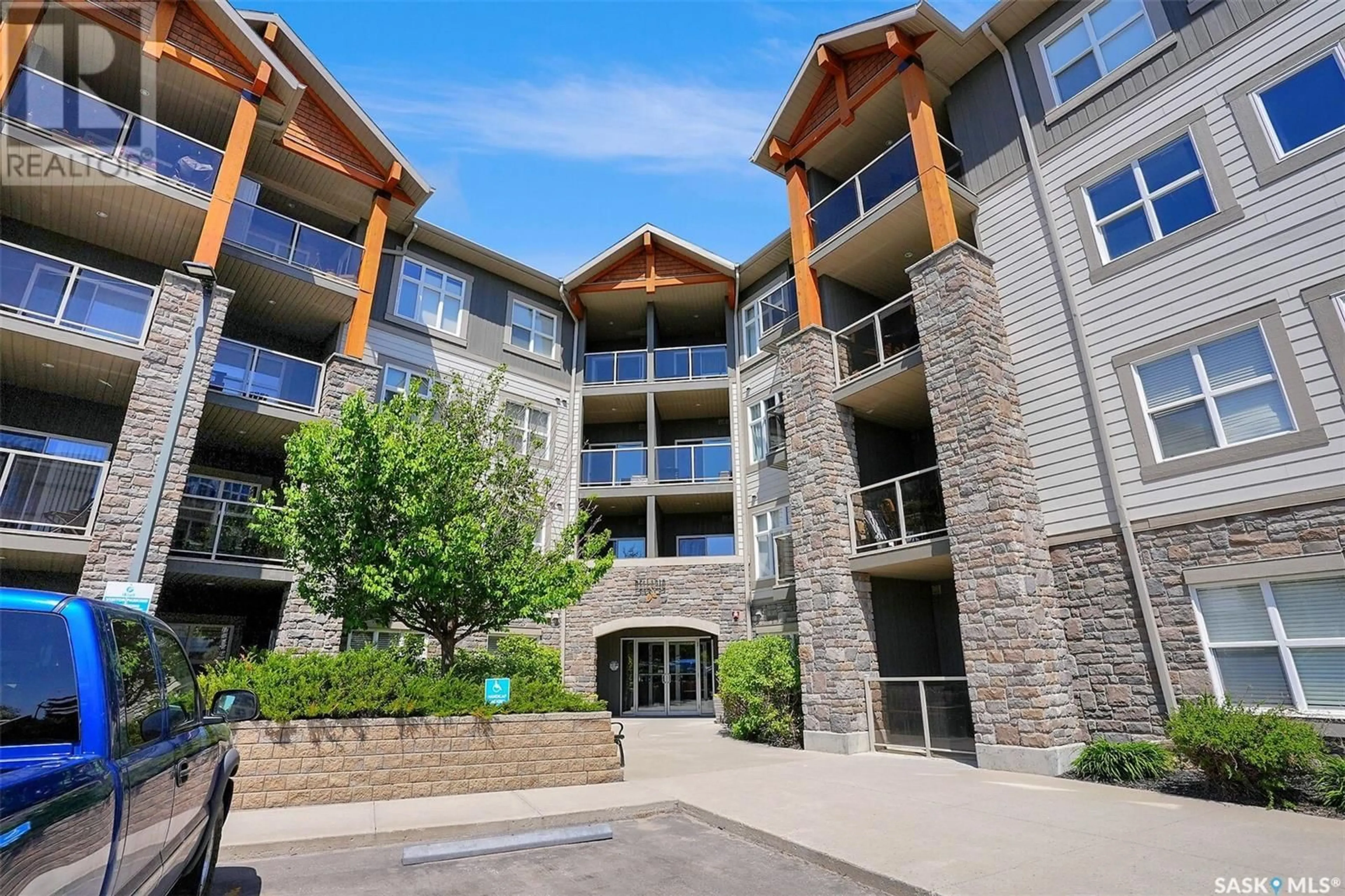 Unknown for 204 - 1220 BLACKFOOT DRIVE, Regina Saskatchewan S4S6T2