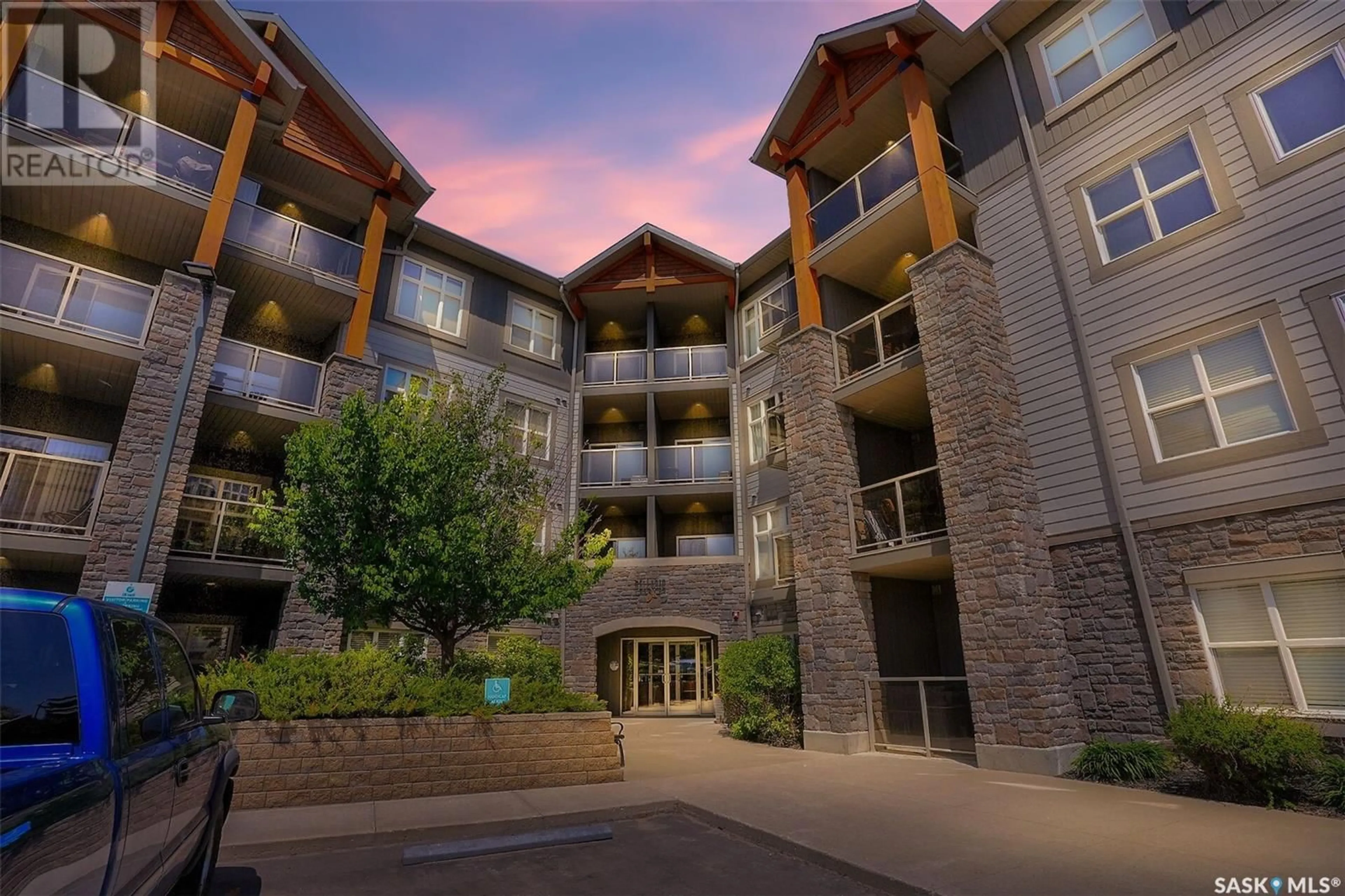 Unknown for 204 - 1220 BLACKFOOT DRIVE, Regina Saskatchewan S4S6T2