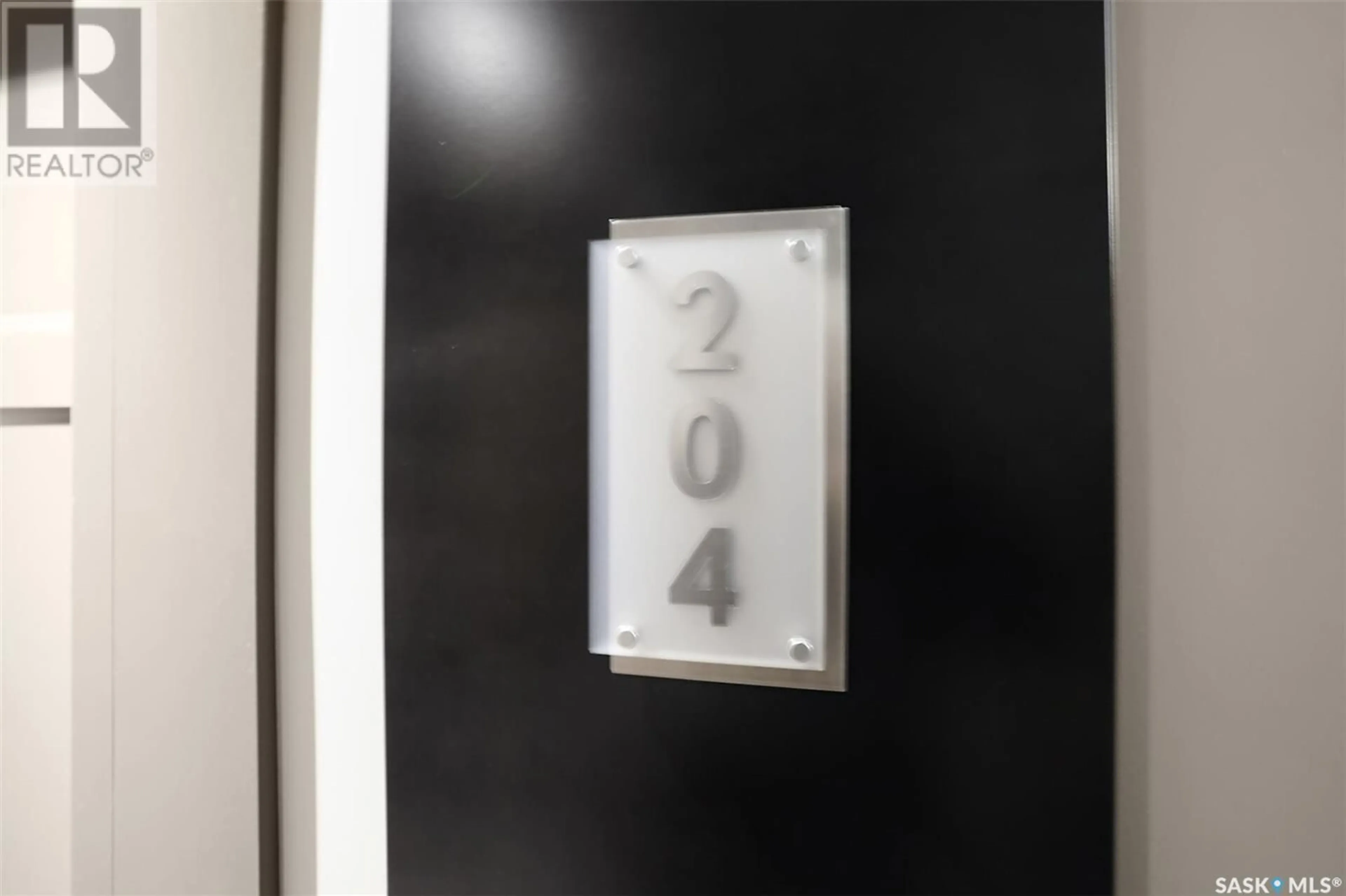 Unknown for 204 - 1220 BLACKFOOT DRIVE, Regina Saskatchewan S4S6T2