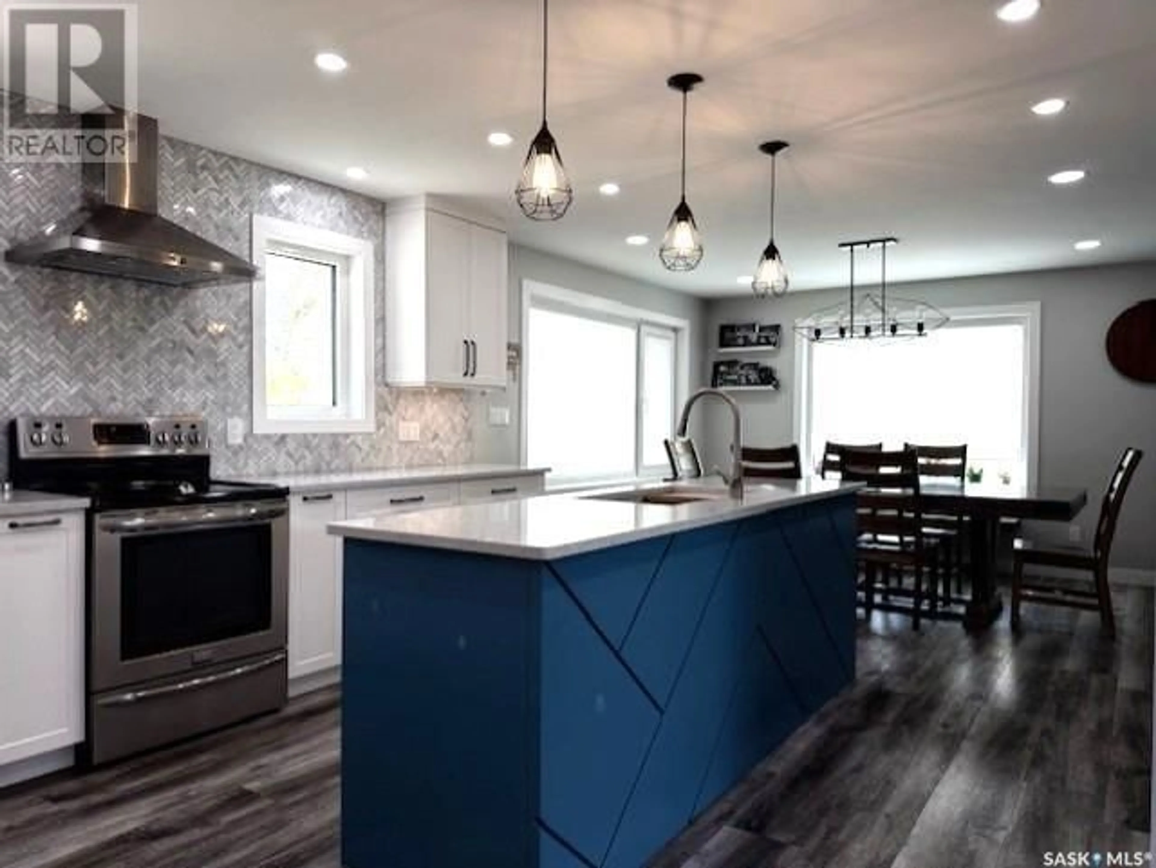 Contemporary kitchen, unknown for 310 MAIN STREET, Neudorf Saskatchewan S0A2T0
