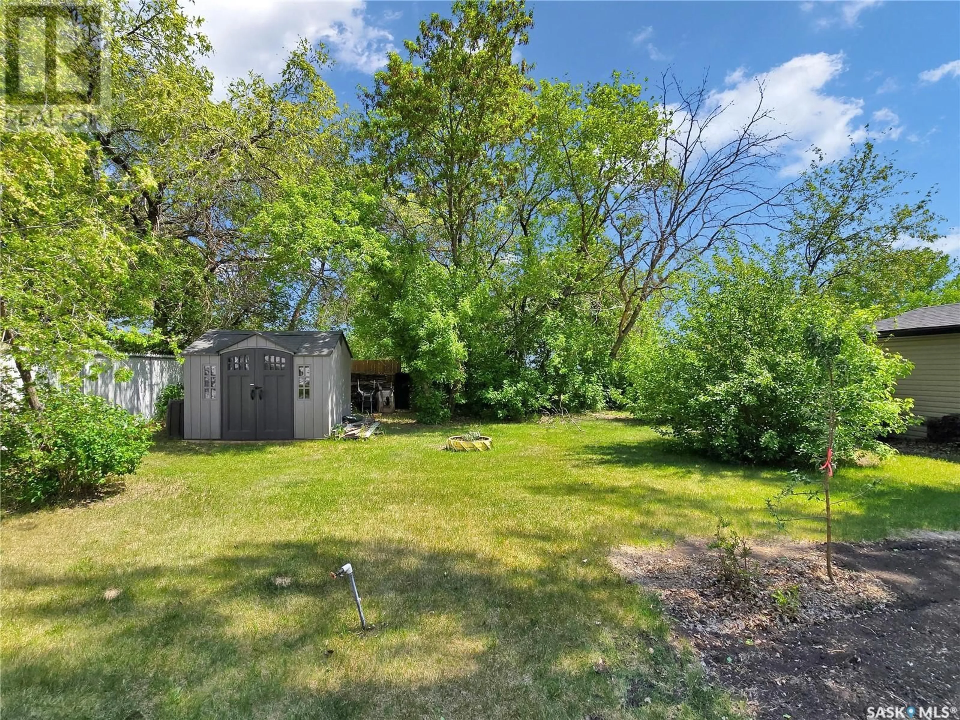 Shed for 915 5TH AVENUE, Rosthern Saskatchewan S0K4R0