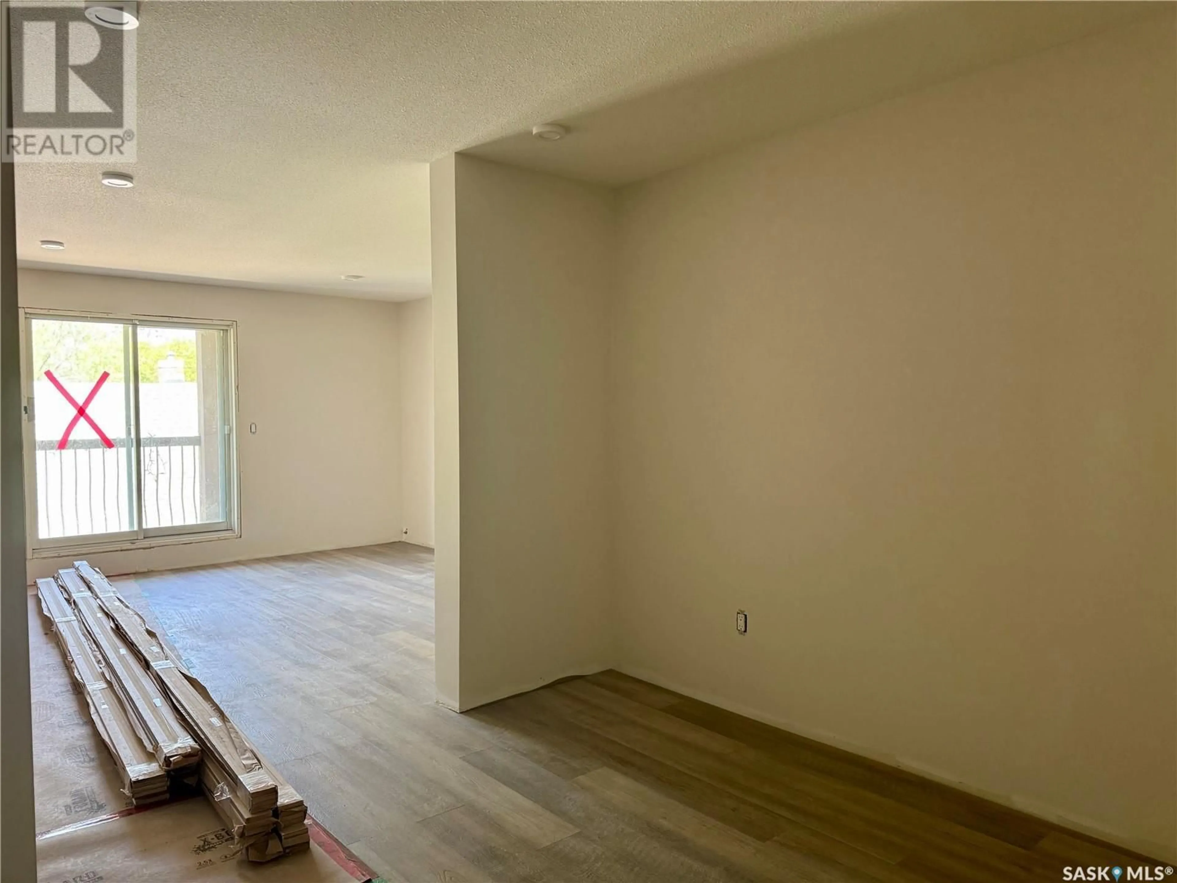 A pic of a room for 304 607 10TH STREET, Humboldt Saskatchewan S0K2A0