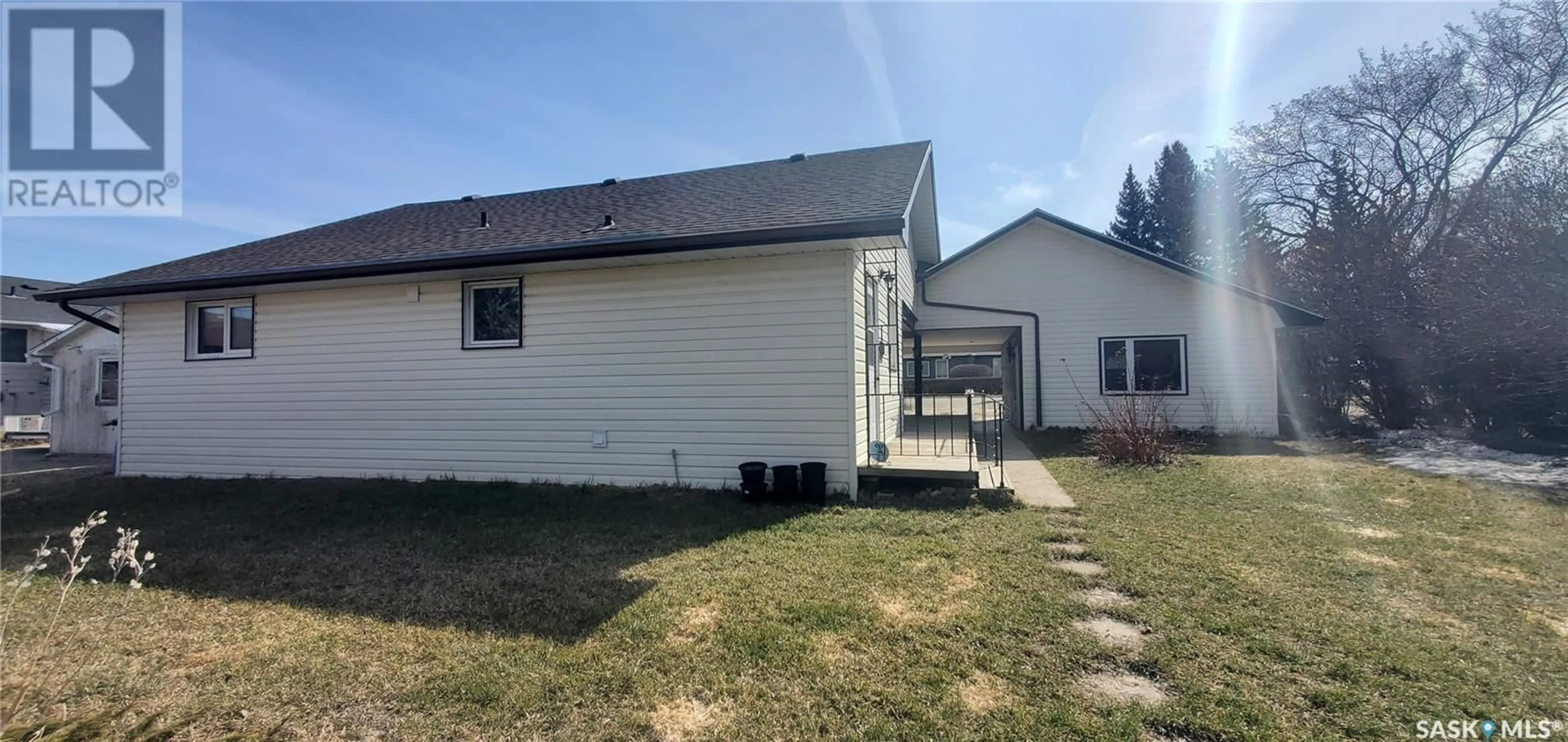 Unknown for 806 GARNET STREET, Grenfell Saskatchewan S0G2B0
