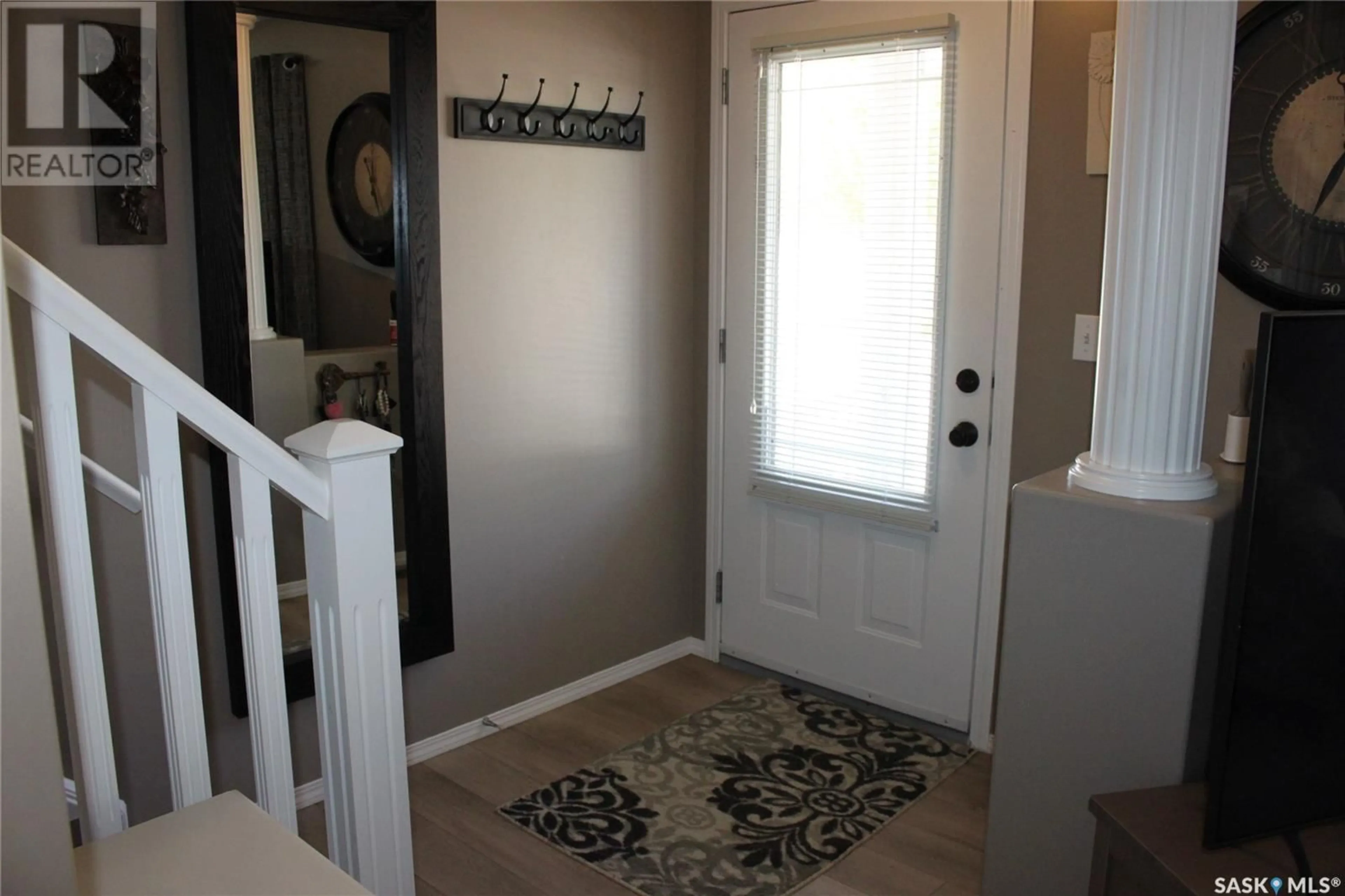 Indoor entryway for 4658 MARIGOLD DRIVE, Regina Saskatchewan S4X4S5