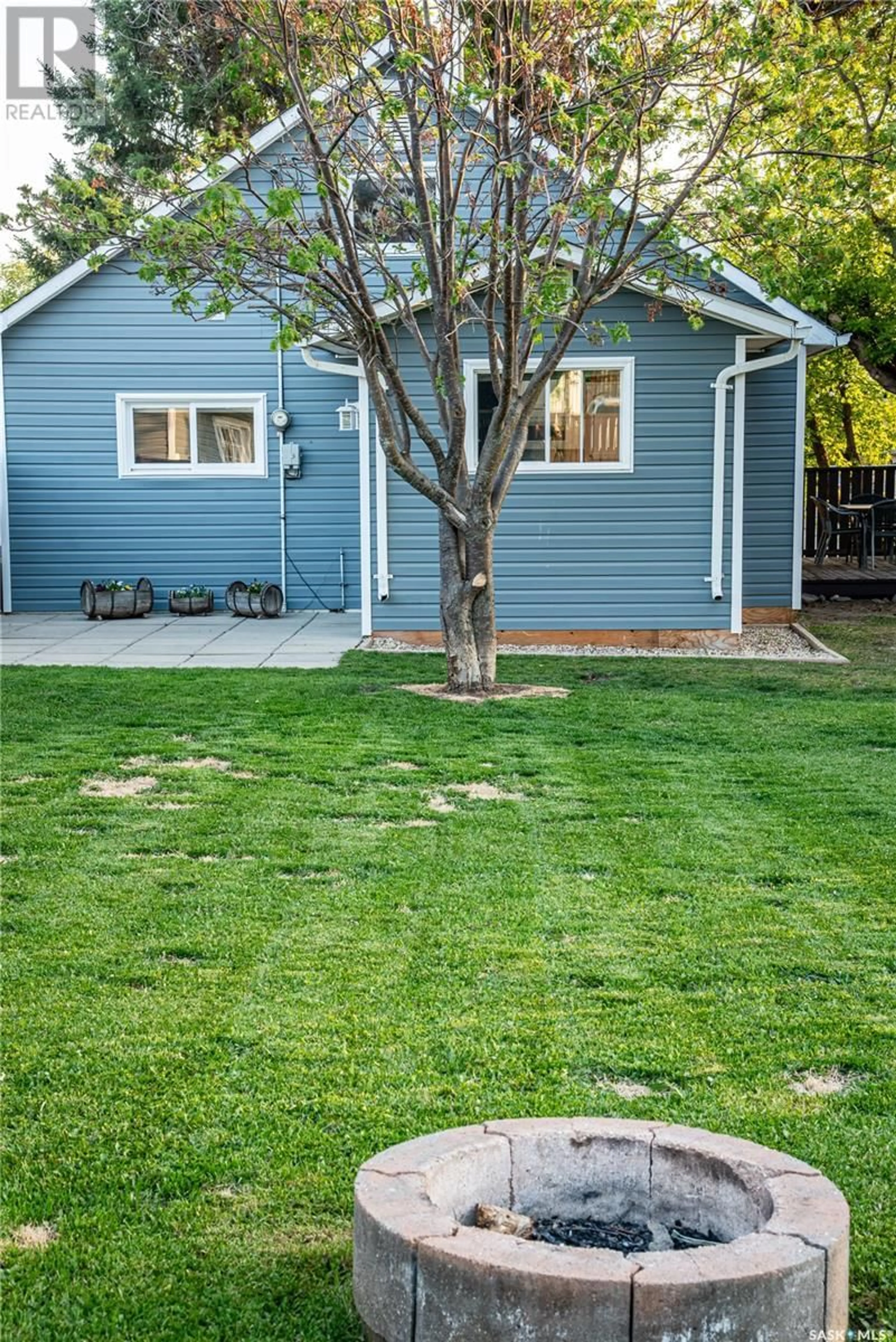 Home with vinyl exterior material, street for 109 4TH AVENUE, Big River Saskatchewan S0J0E0