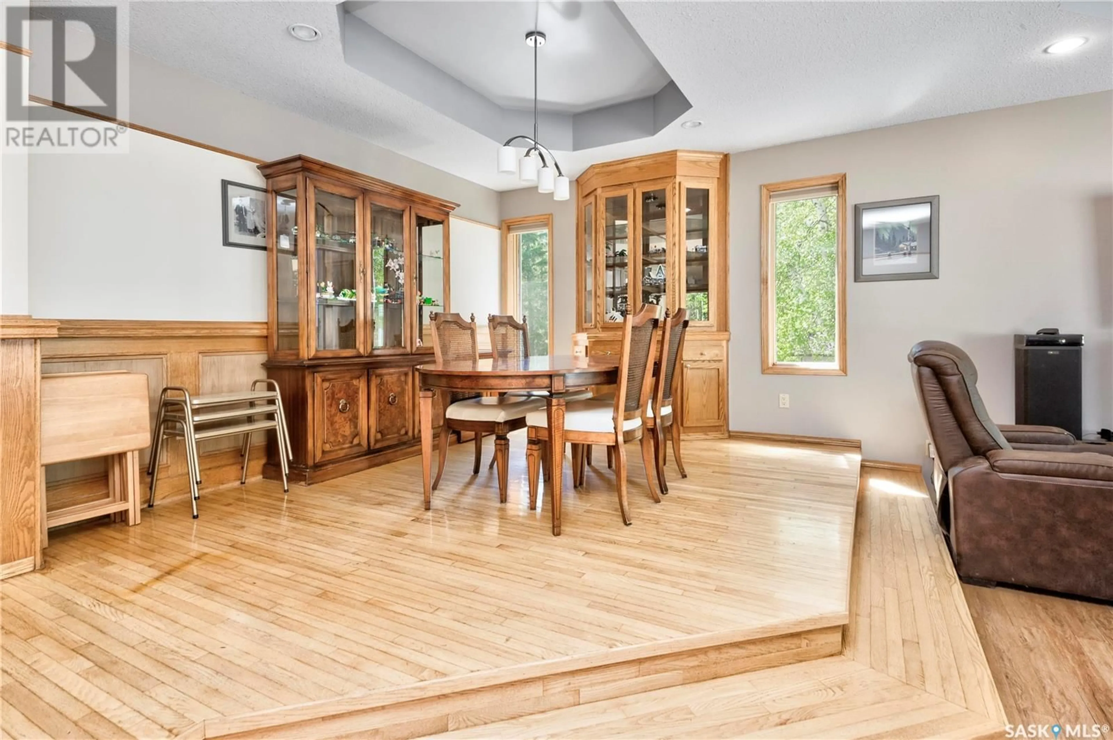 Dining room, wood/laminate floor for CHRISTOPHER LAKE ACREAGE, Paddockwood Rm No. 520 Saskatchewan S0J0N0
