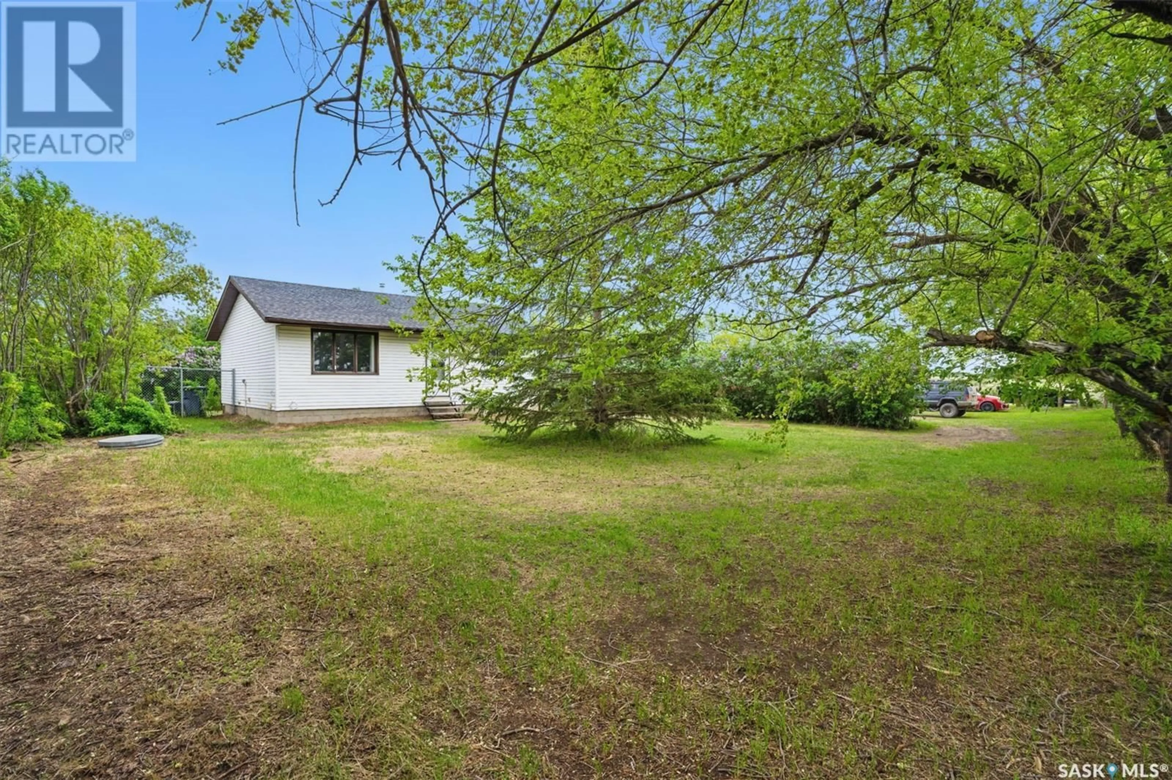 A pic from outside/outdoor area/front of a property/back of a property/a pic from drone, unknown for MCKENZIE ACREAGE, Dundurn Rm No. 314 Saskatchewan S7C0E2