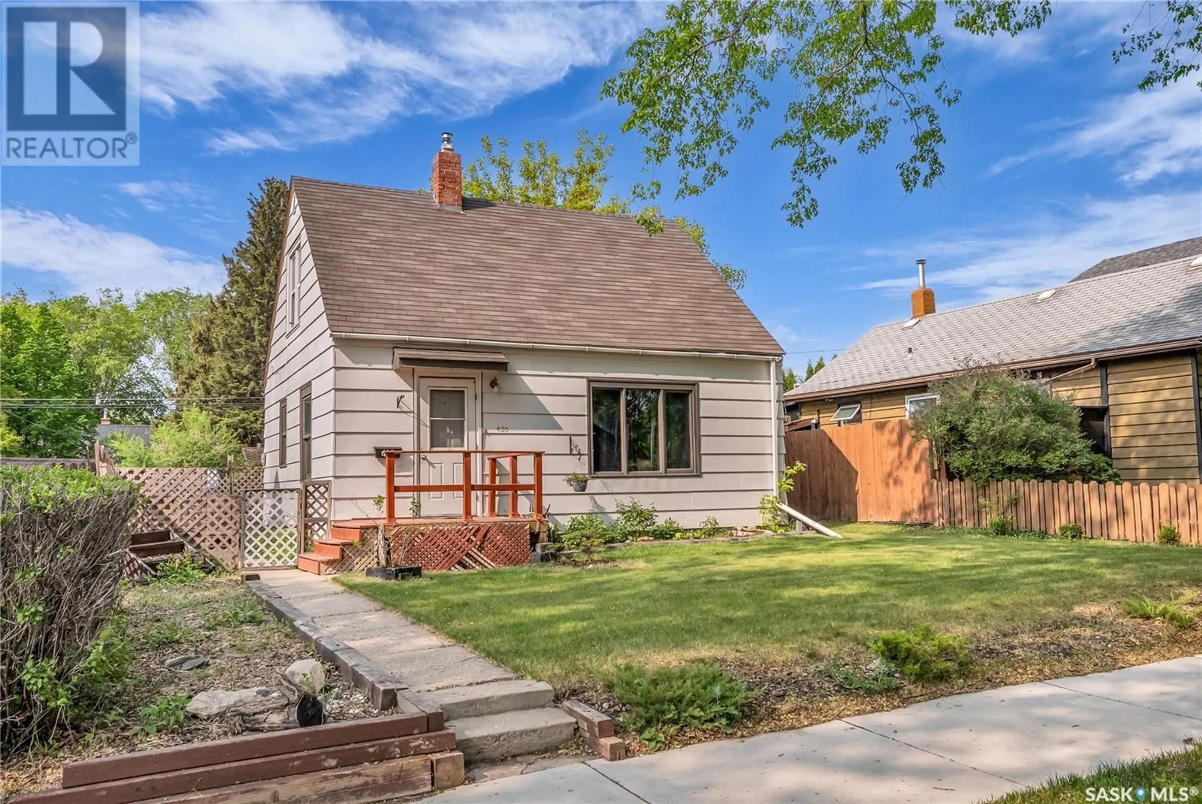 Home with brick exterior material, street for 433 4TH STREET, Saskatoon Saskatchewan S7H1J4