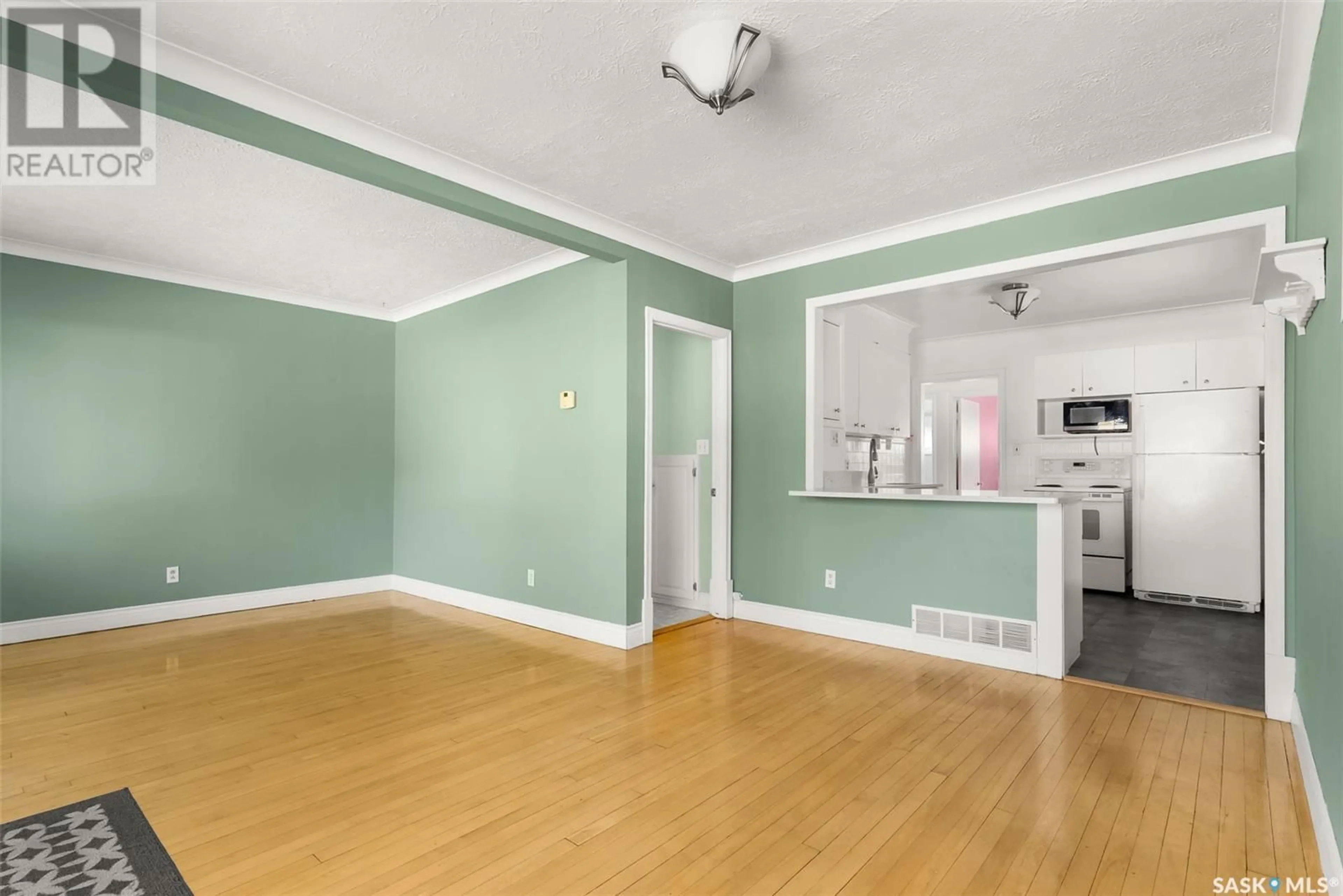 A pic of a room for 2301 FRANCIS STREET, Regina Saskatchewan S4N2P8