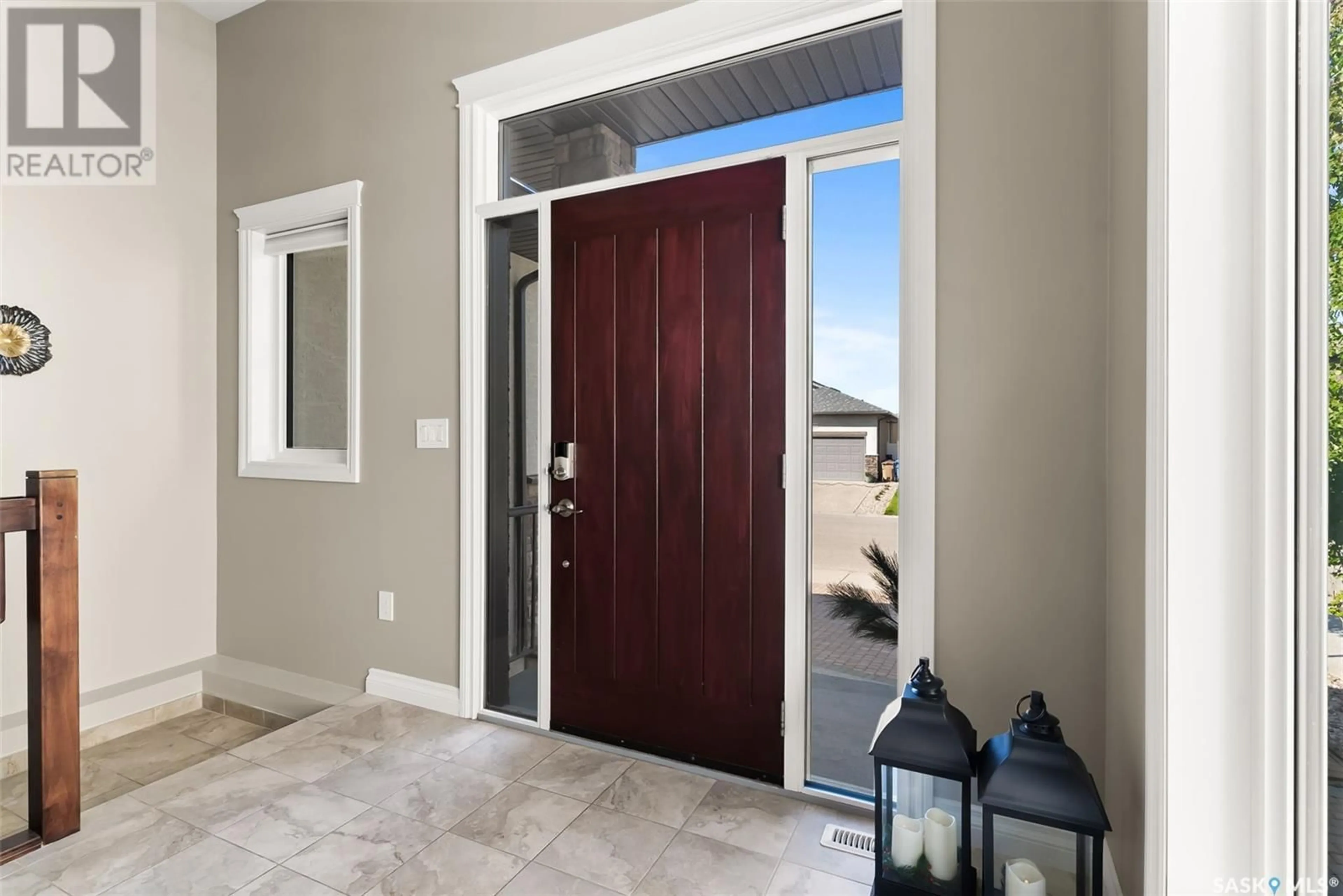 Indoor entryway for 3609 GREEN BROOK ROAD, Regina Saskatchewan S4V1R4