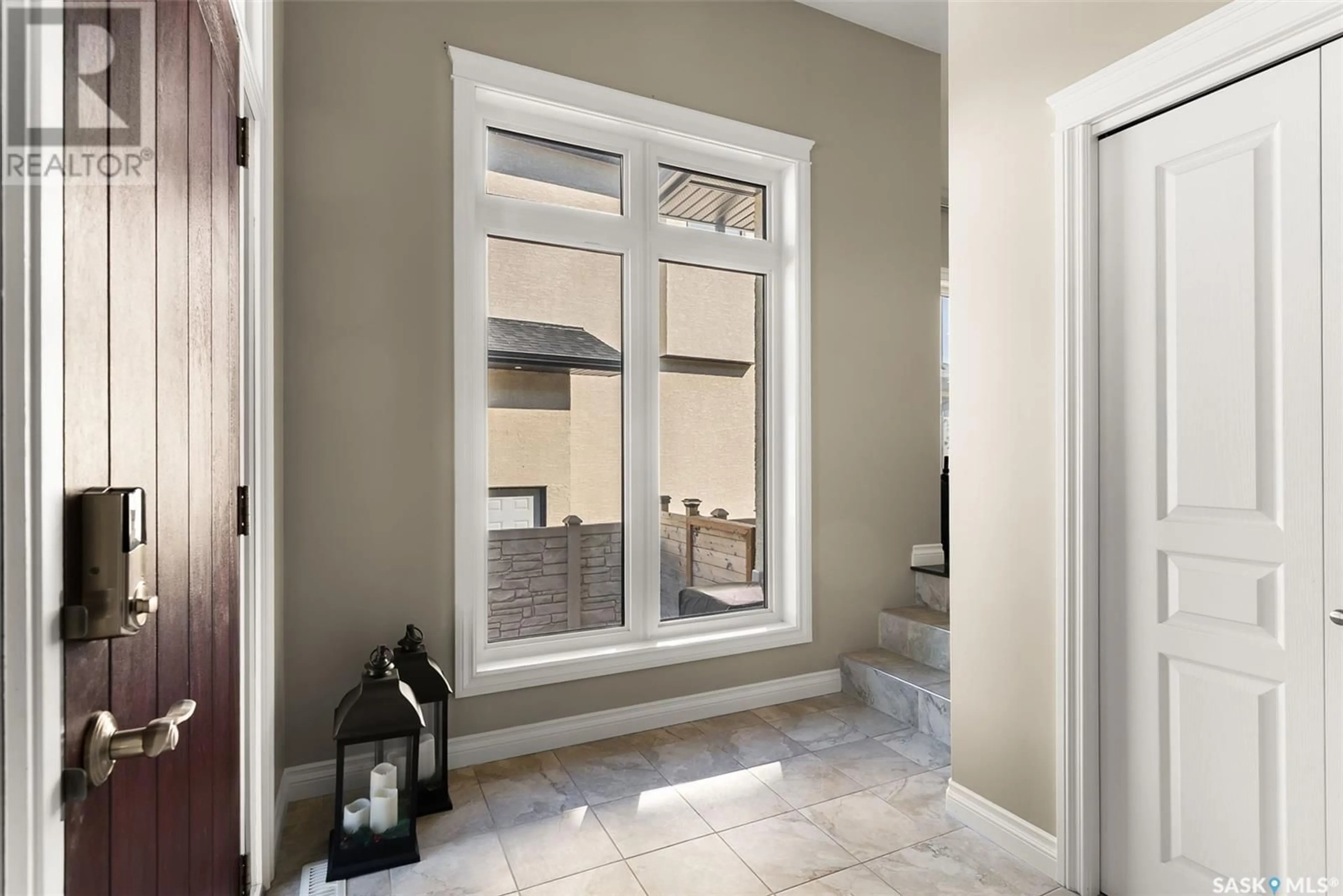 Indoor entryway for 3609 GREEN BROOK ROAD, Regina Saskatchewan S4V1R4