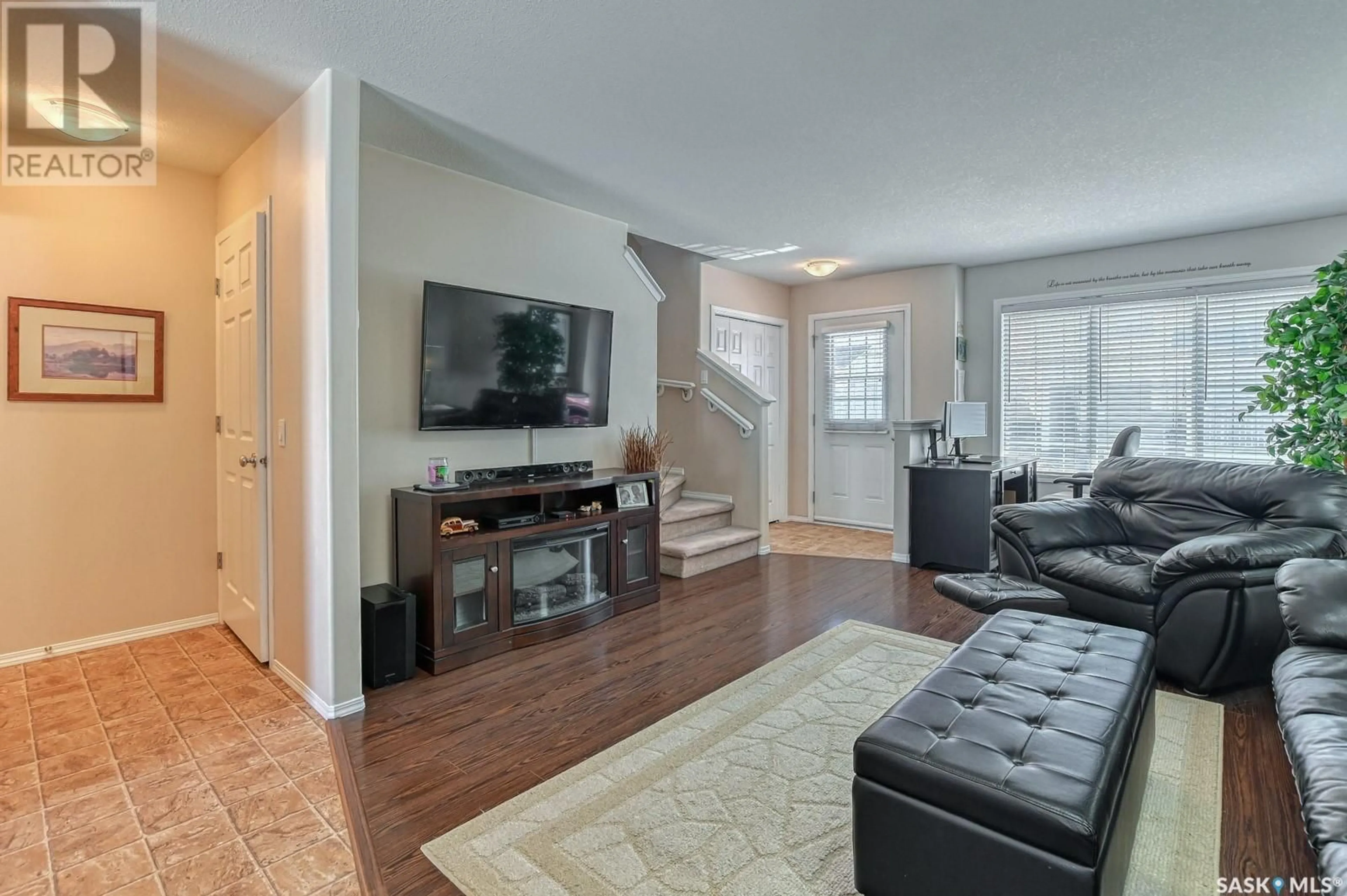 Living room with furniture, unknown for 50 2751 WINDSOR PARK ROAD, Regina Saskatchewan S4V1H1