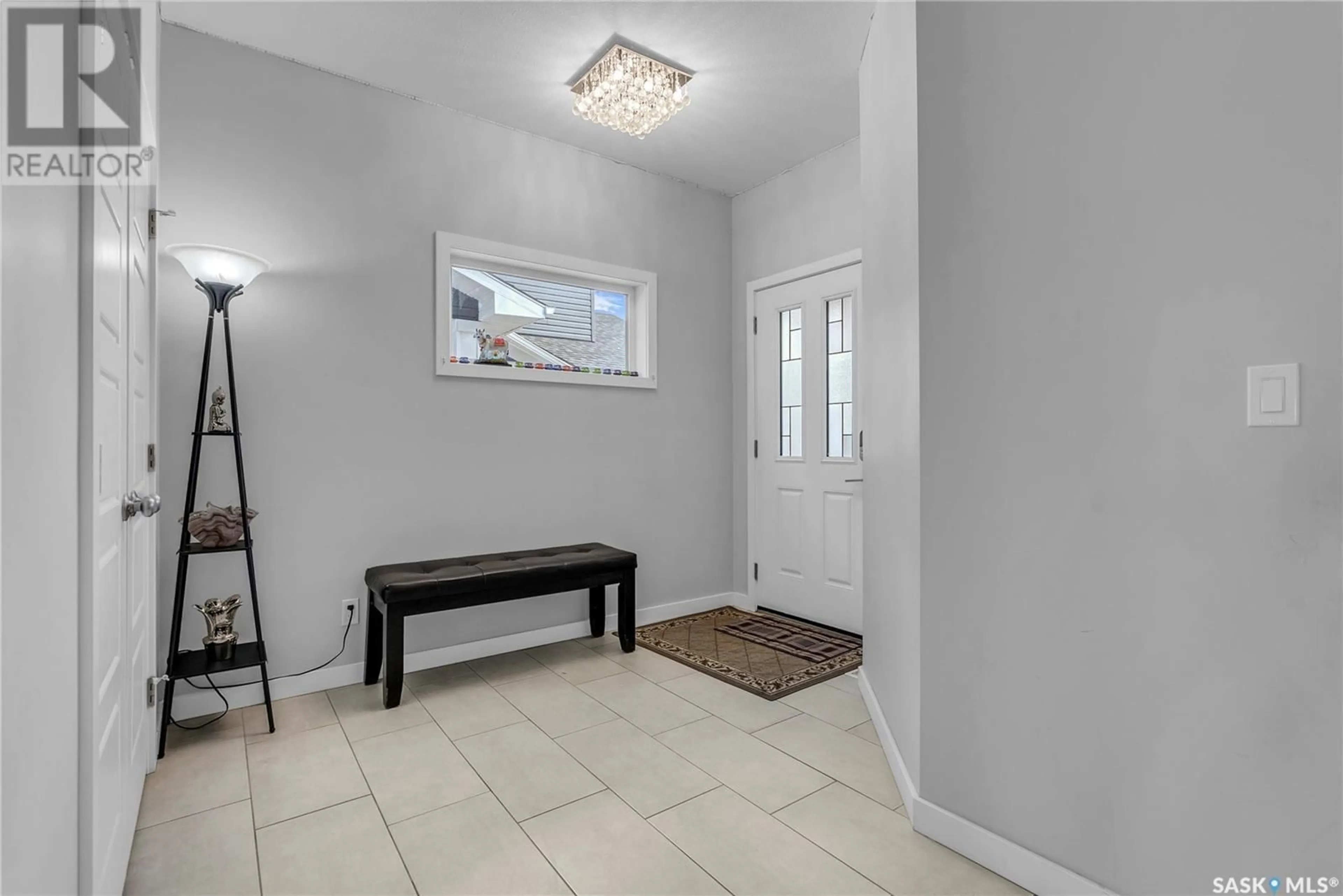 Indoor entryway for 1018 CHILDERS COURT, Saskatoon Saskatchewan S7L6T8