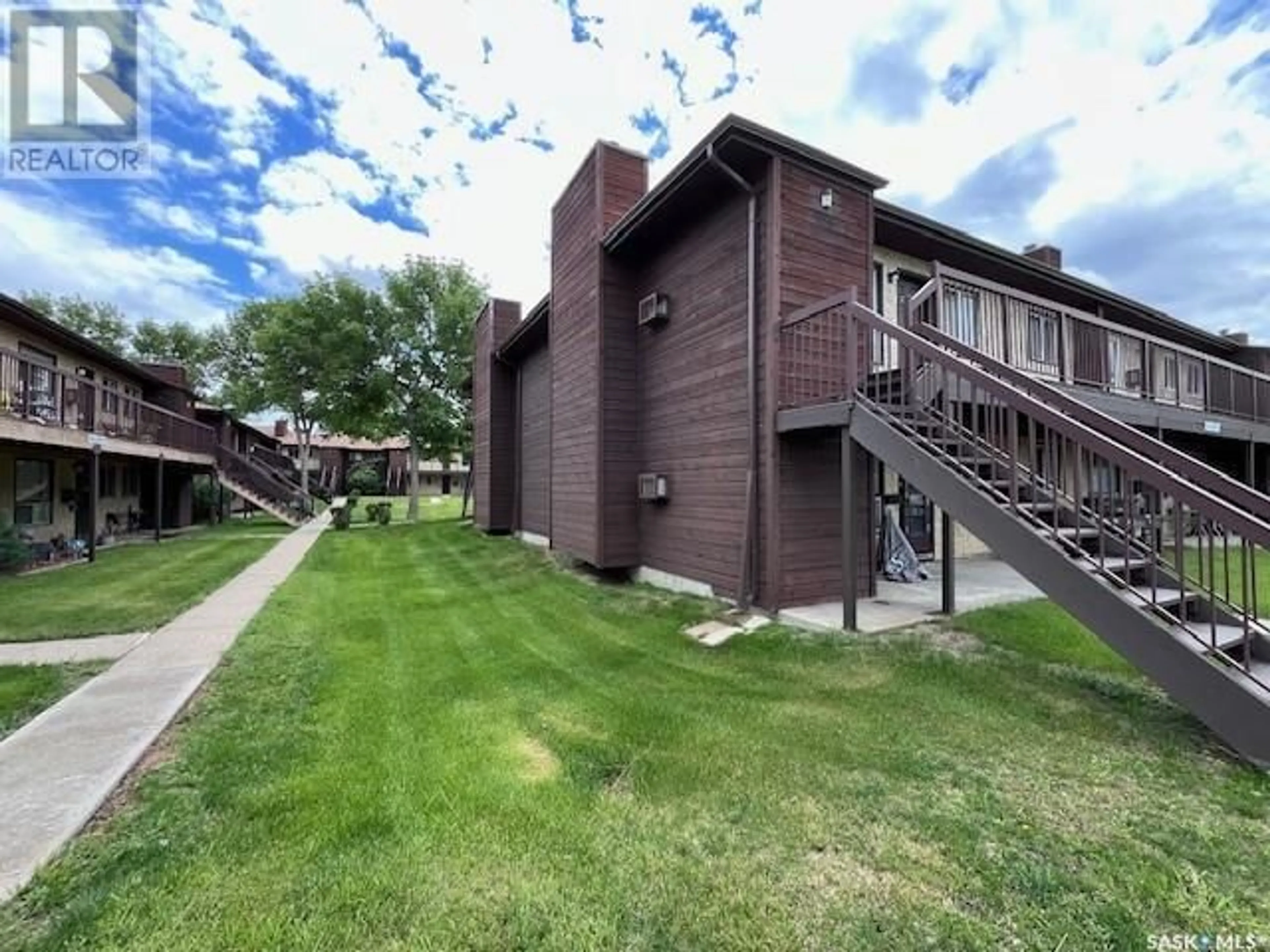Patio, unknown for 204A - 1350 GORDON ROAD, Moose Jaw Saskatchewan S6H7K9