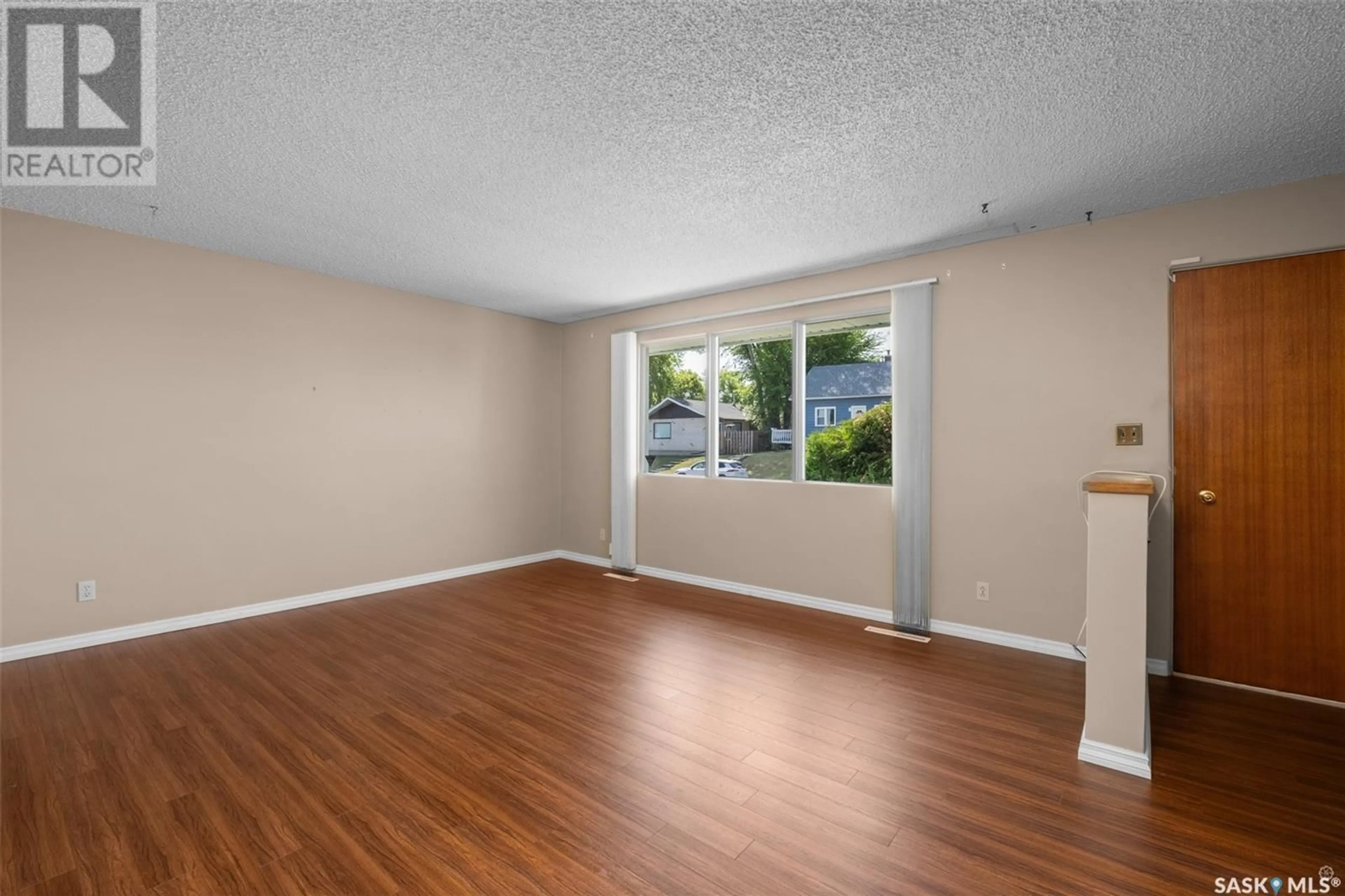 A pic of a room for 134 27TH STREET, Prince Albert Saskatchewan S6V4R8