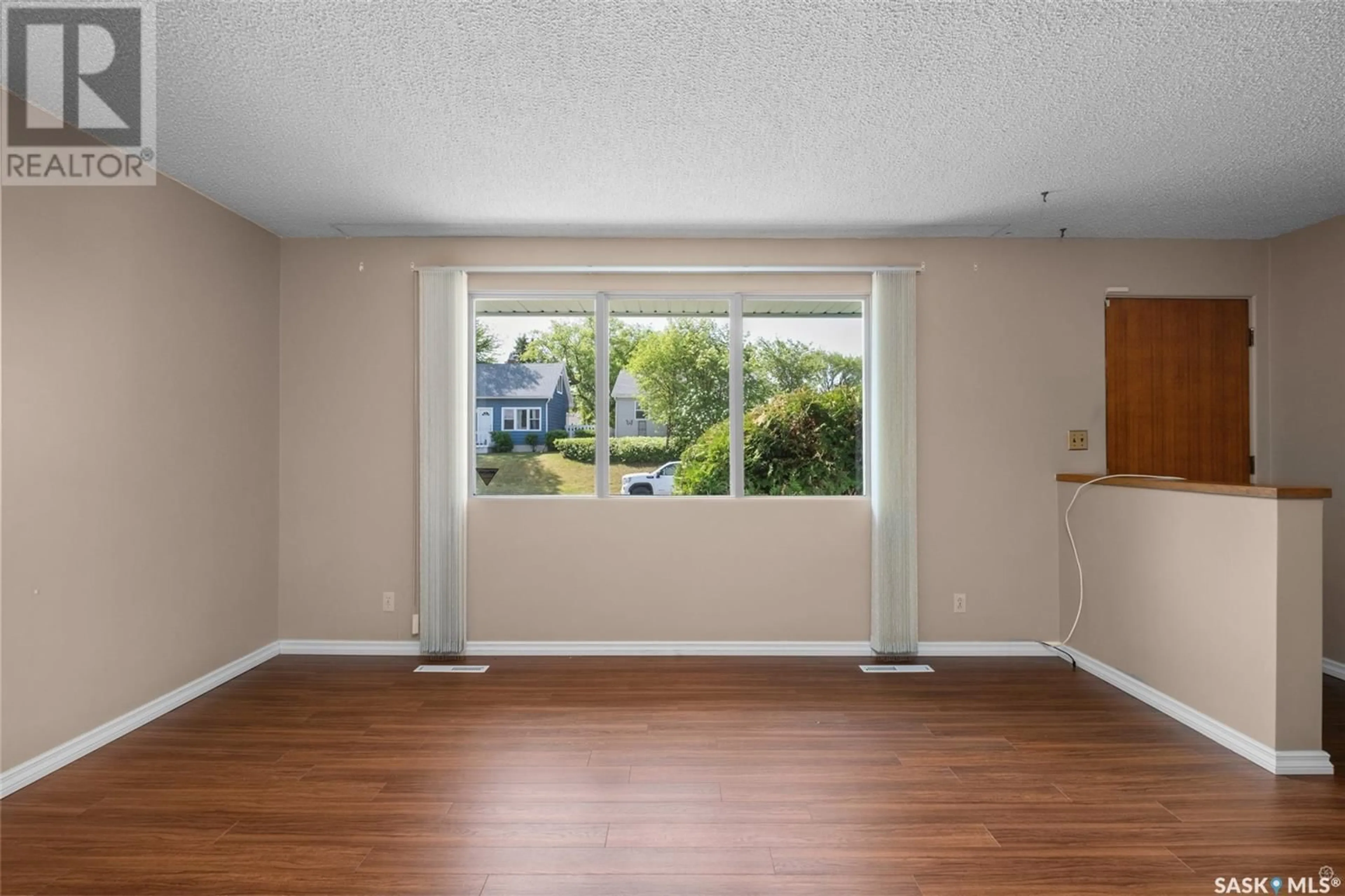 A pic of a room for 134 27TH STREET, Prince Albert Saskatchewan S6V4R8