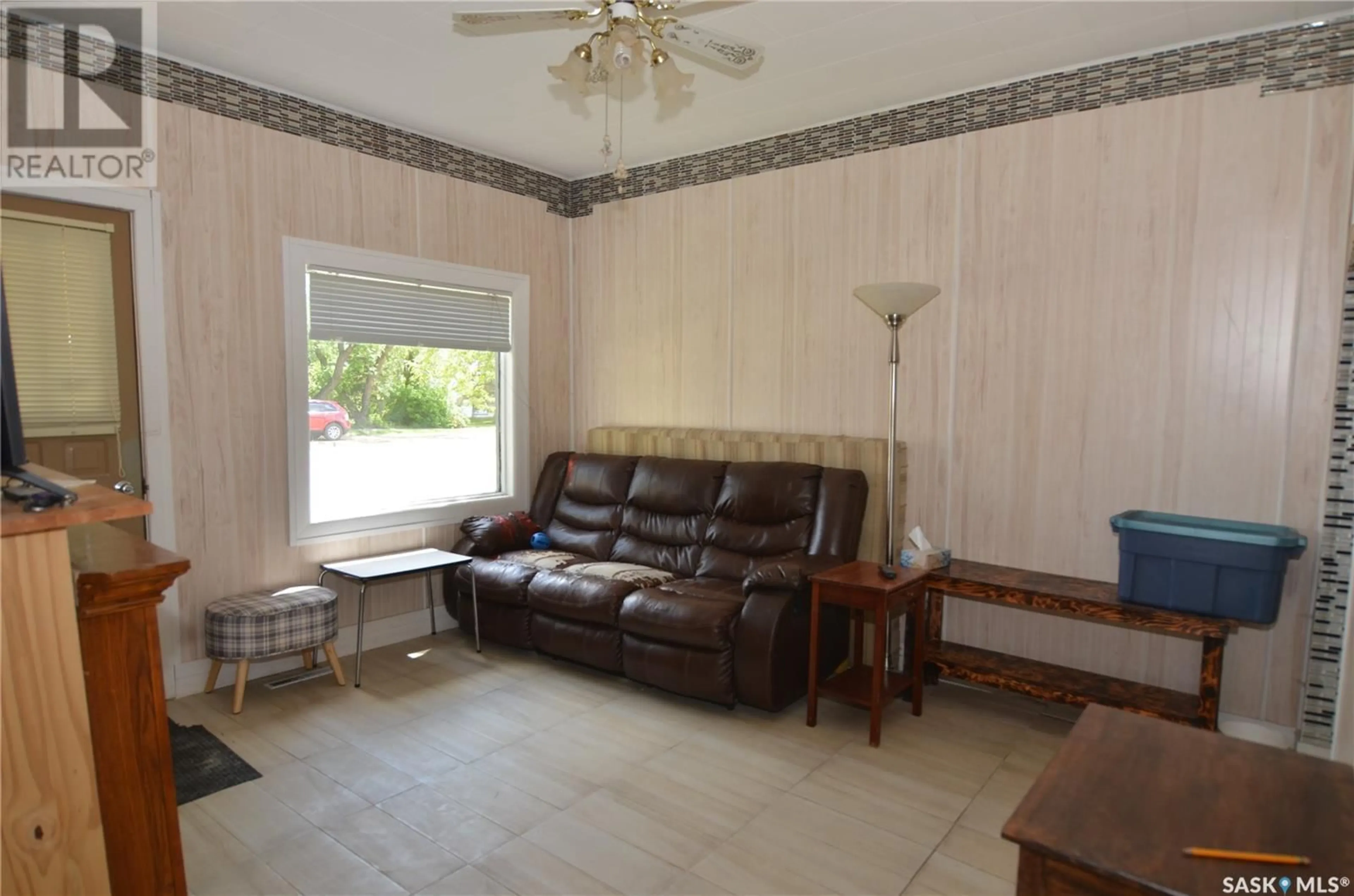 A pic of a room for 310 WASHINGTON AVENUE, Hanley Saskatchewan S0G2E0